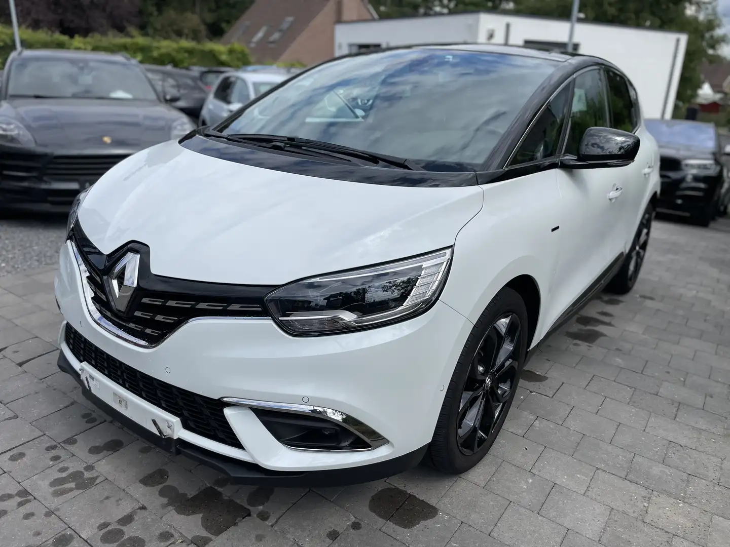 Renault Scenic SCENIC 1.3i TCe 140 BLACK EDITION PANORAMISH-DAK Fehér - 1