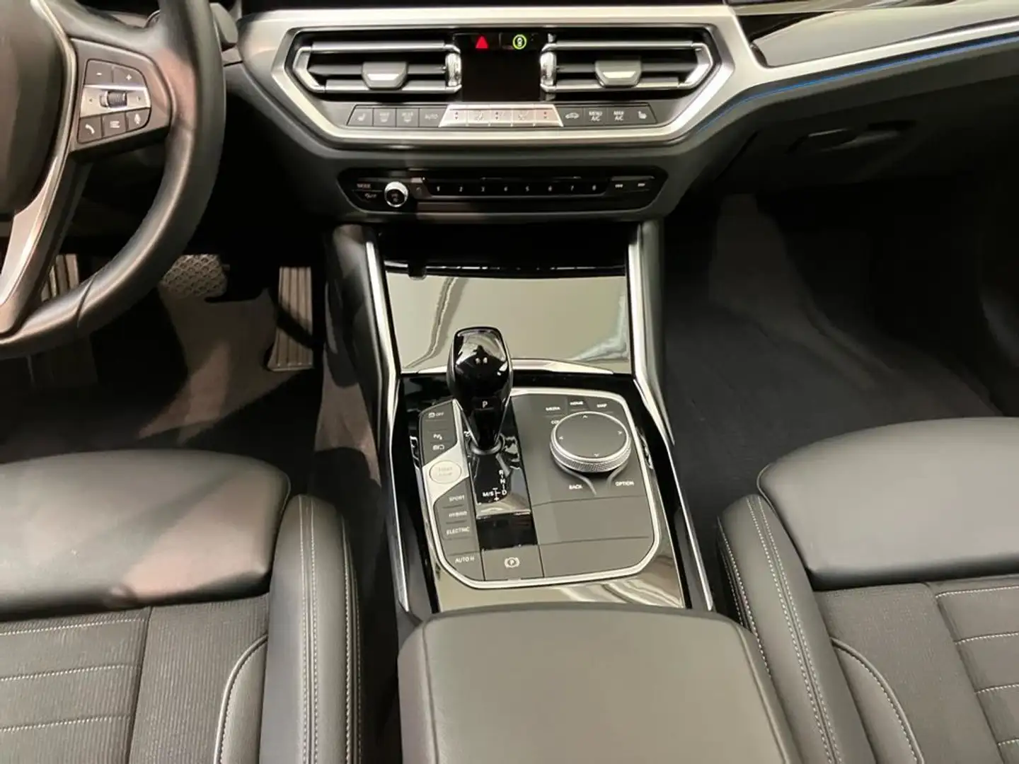 BMW 330 Sport Line Weiß - 2