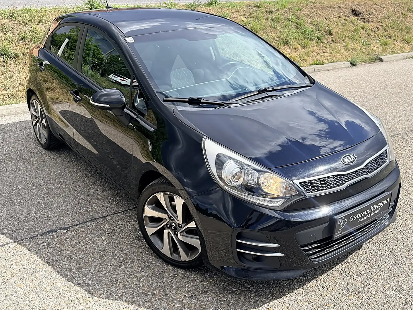 Kia Rio 1,4 CRDi ISG Gold *1.Besitz/Sehr gepflegt* Schwarz - 2