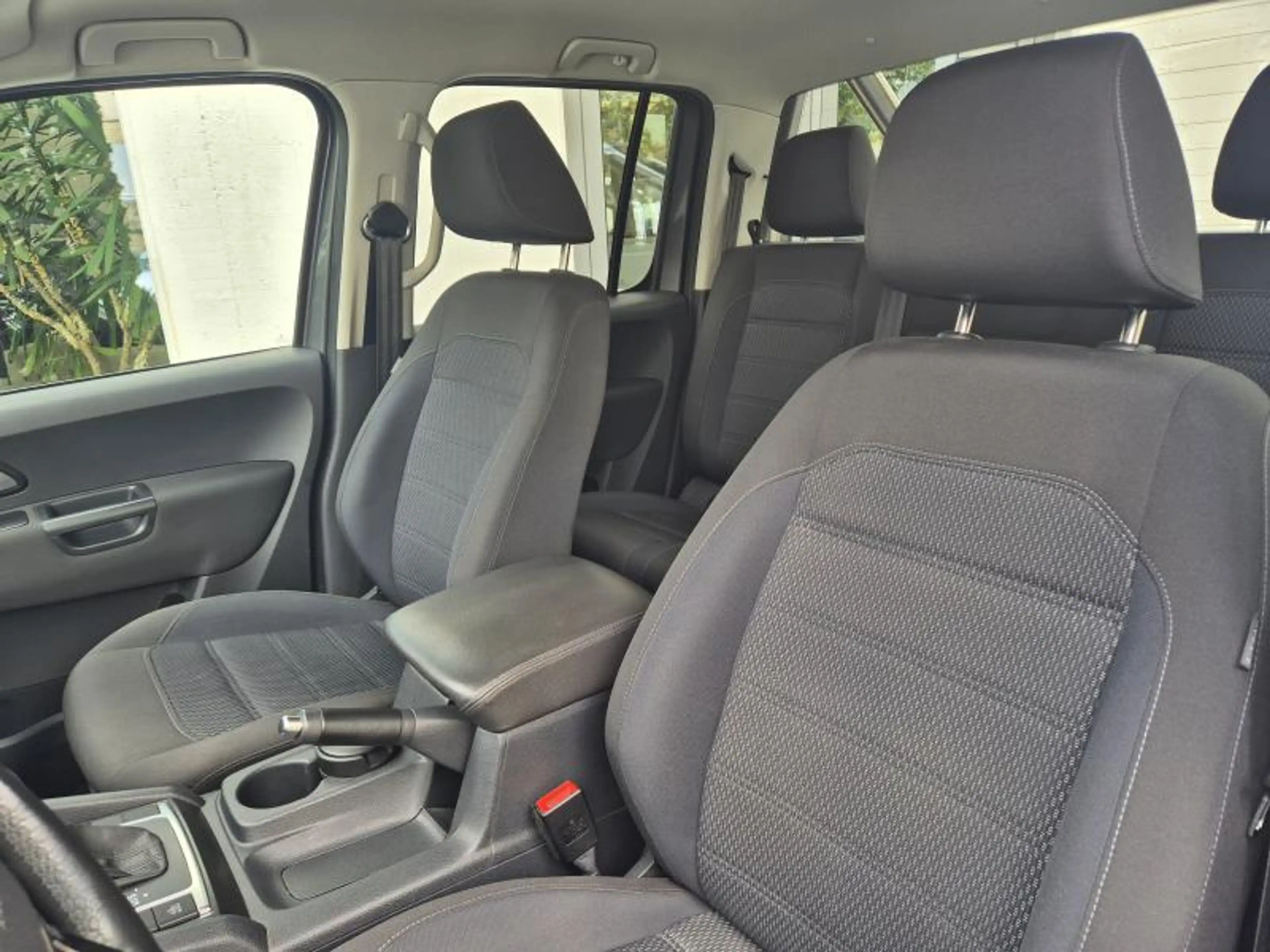 Volkswagen Amarok DoubleCab Highline — photo 10
