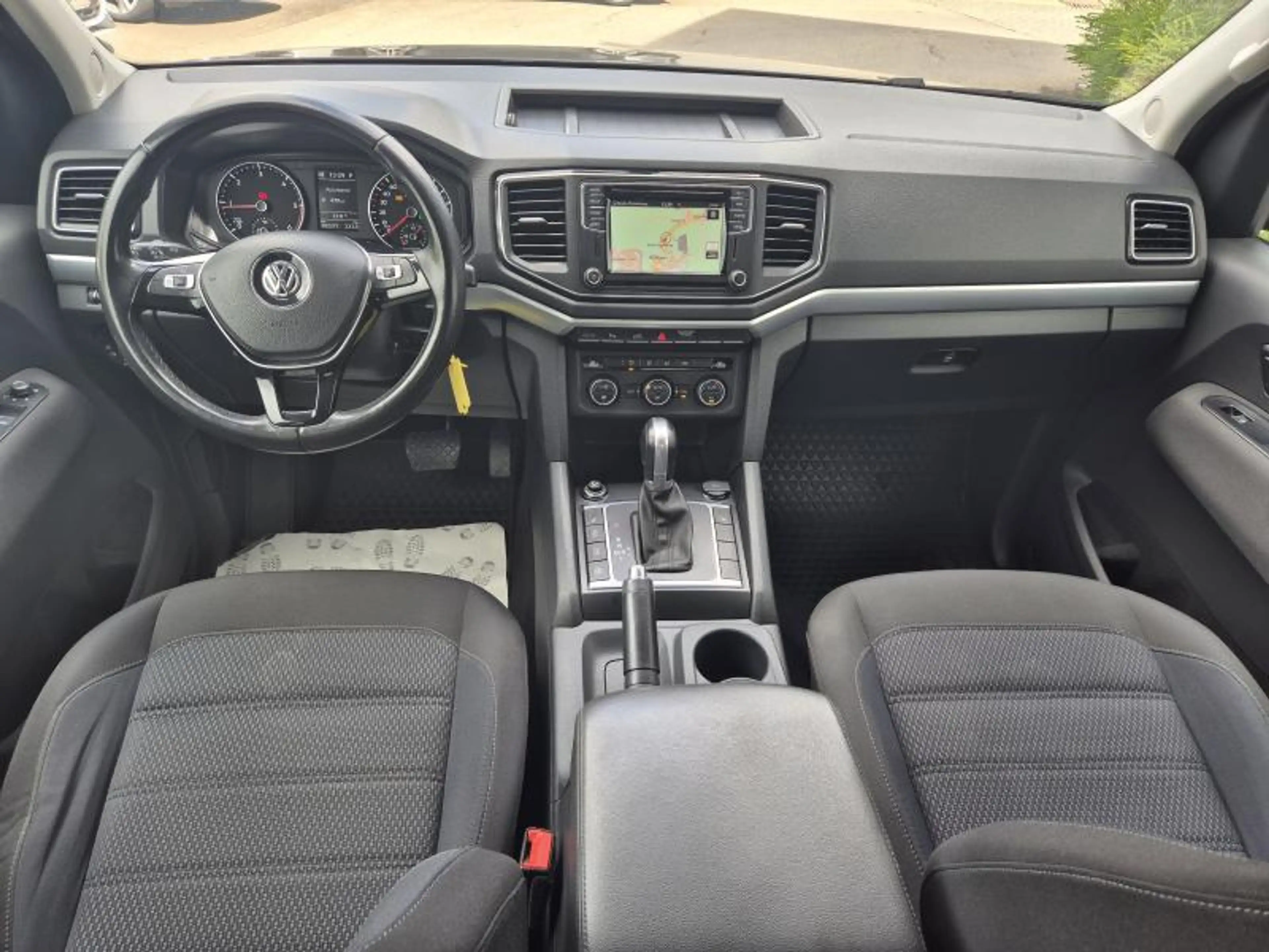 Volkswagen Amarok DoubleCab Highline — photo 9
