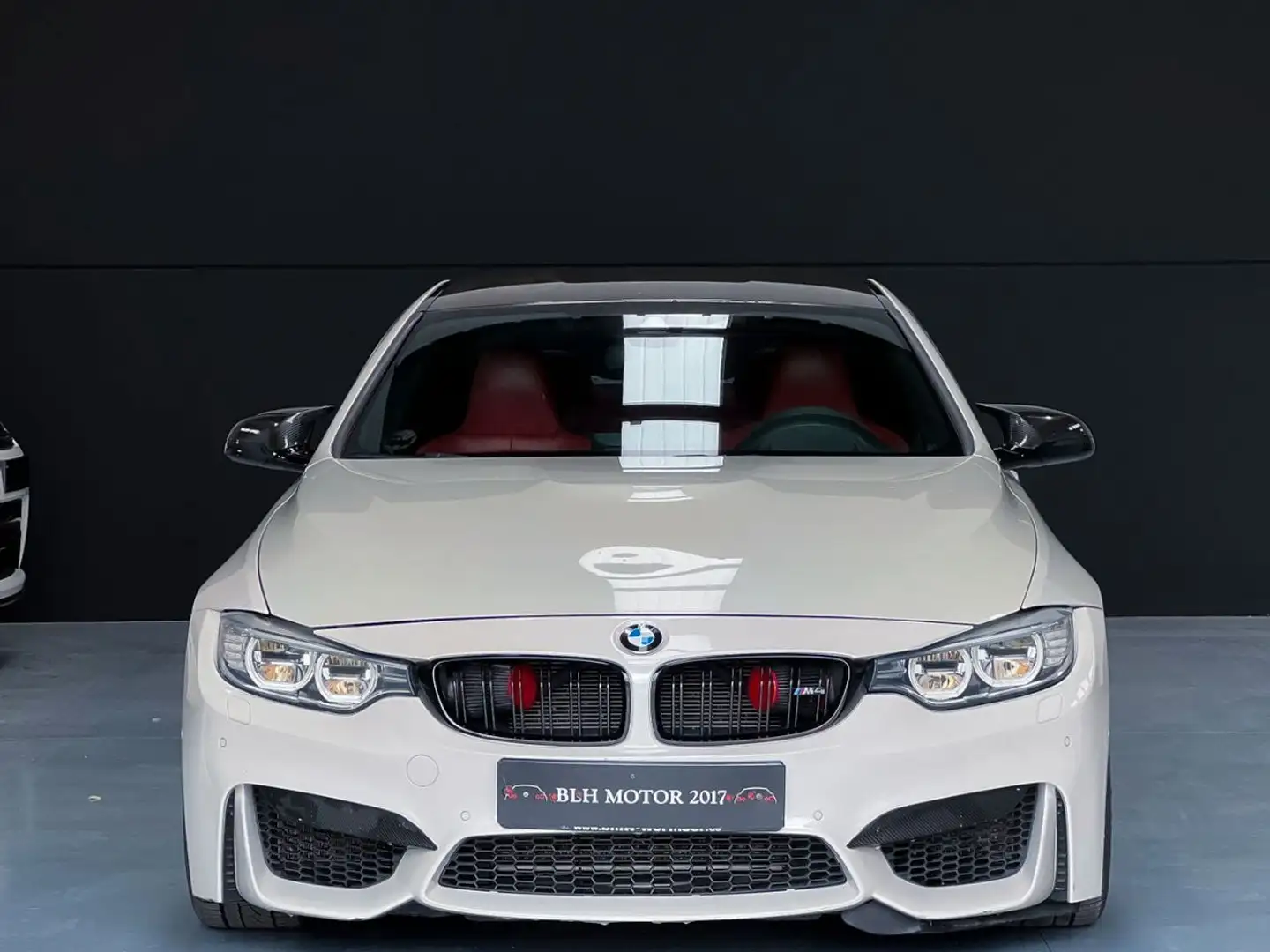 BMW M4 M4A Blanco - 2