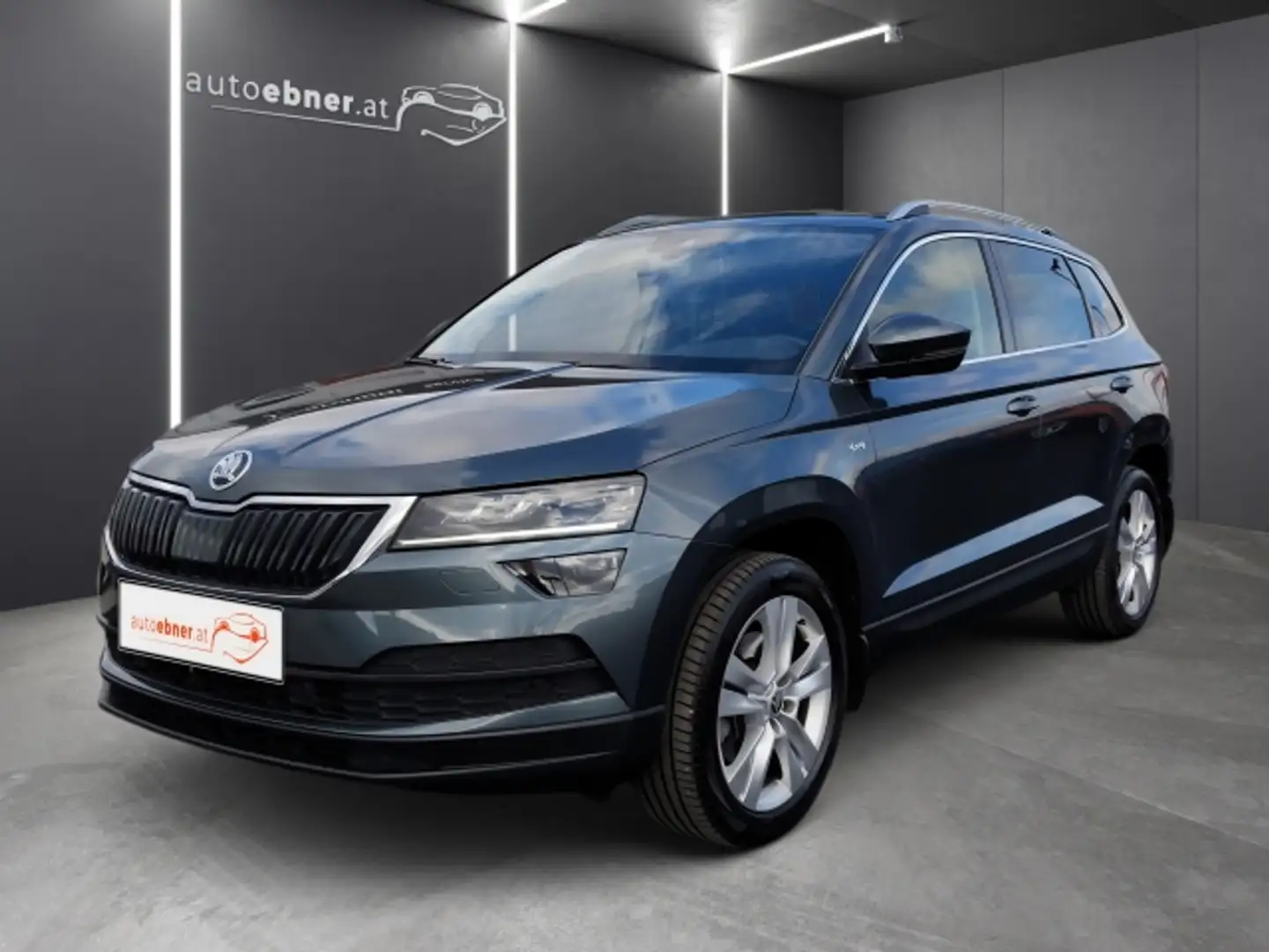 Skoda Karoq Karoq 2,0 150PS AT 4WD Style Limited Grau - 1