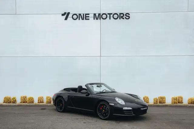 Porsche 997 .2 Carrera 4S Cabriolet / Manual / Full History