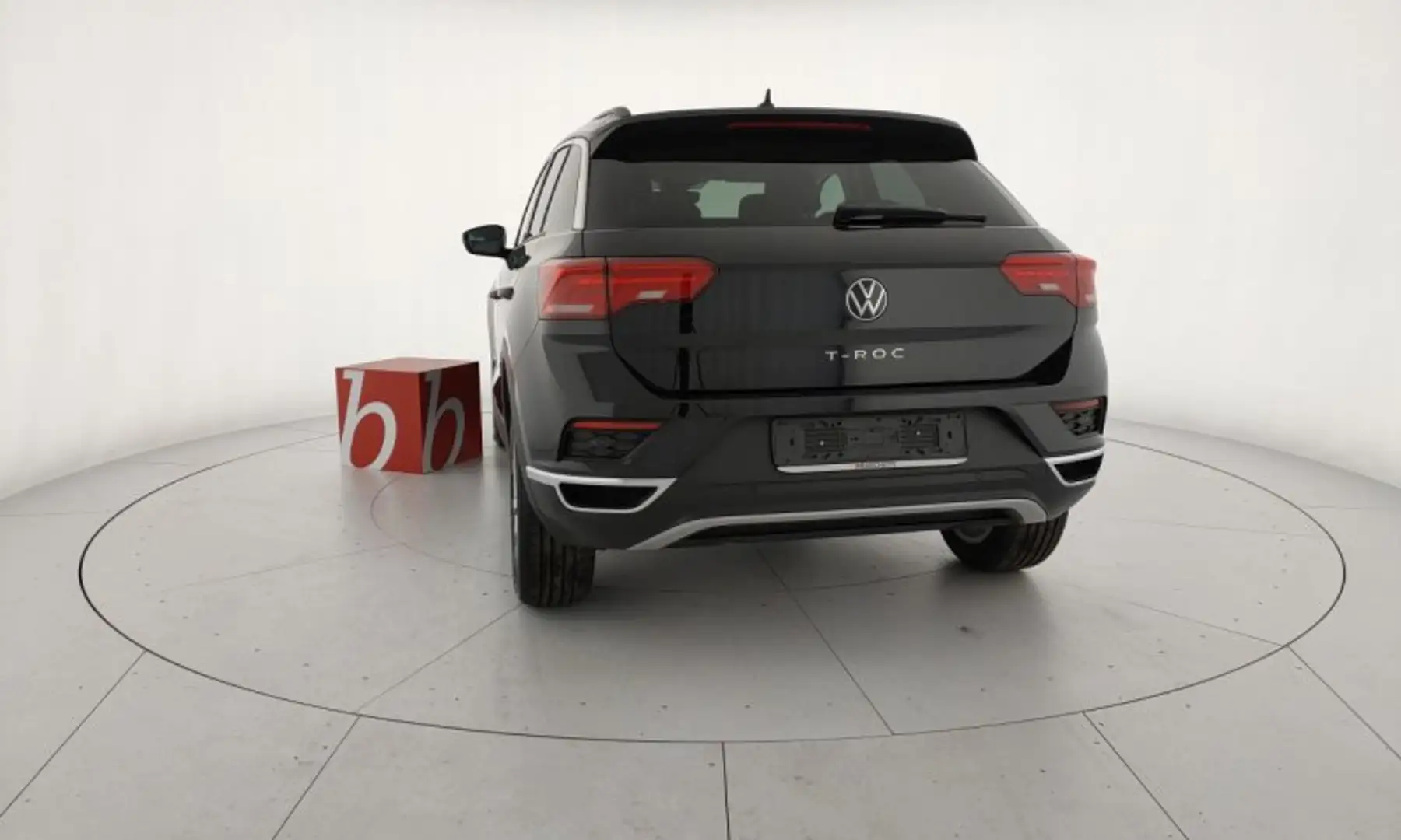 Volkswagen T-Roc 1.5 TSI ACT DSG STYLE Чорний - 2