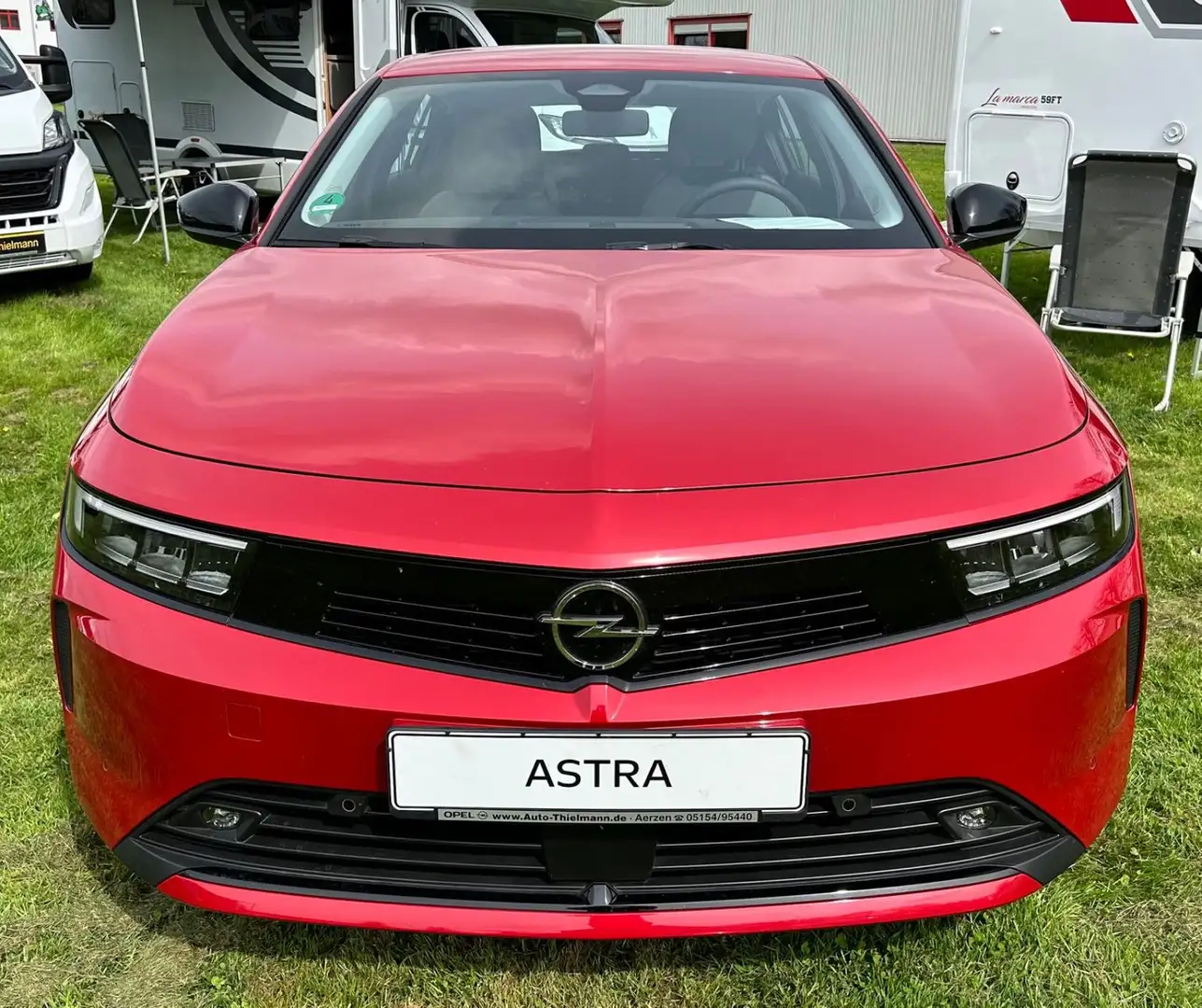 Opel Astra L Lim. 5-trg. Enjoy Rojo - 2