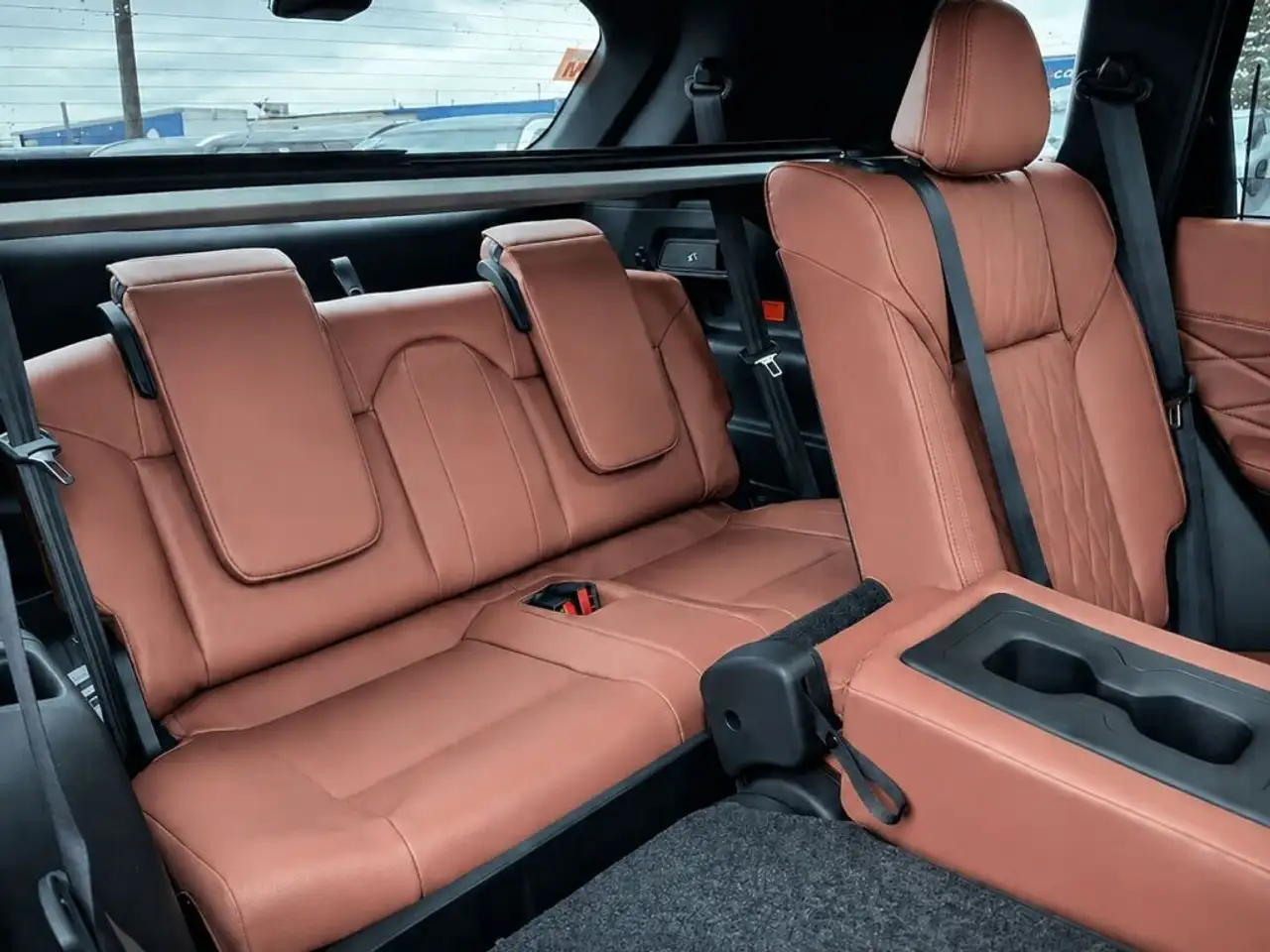 Mitsubishi Outlander снимка Mitsubishi Outlander
