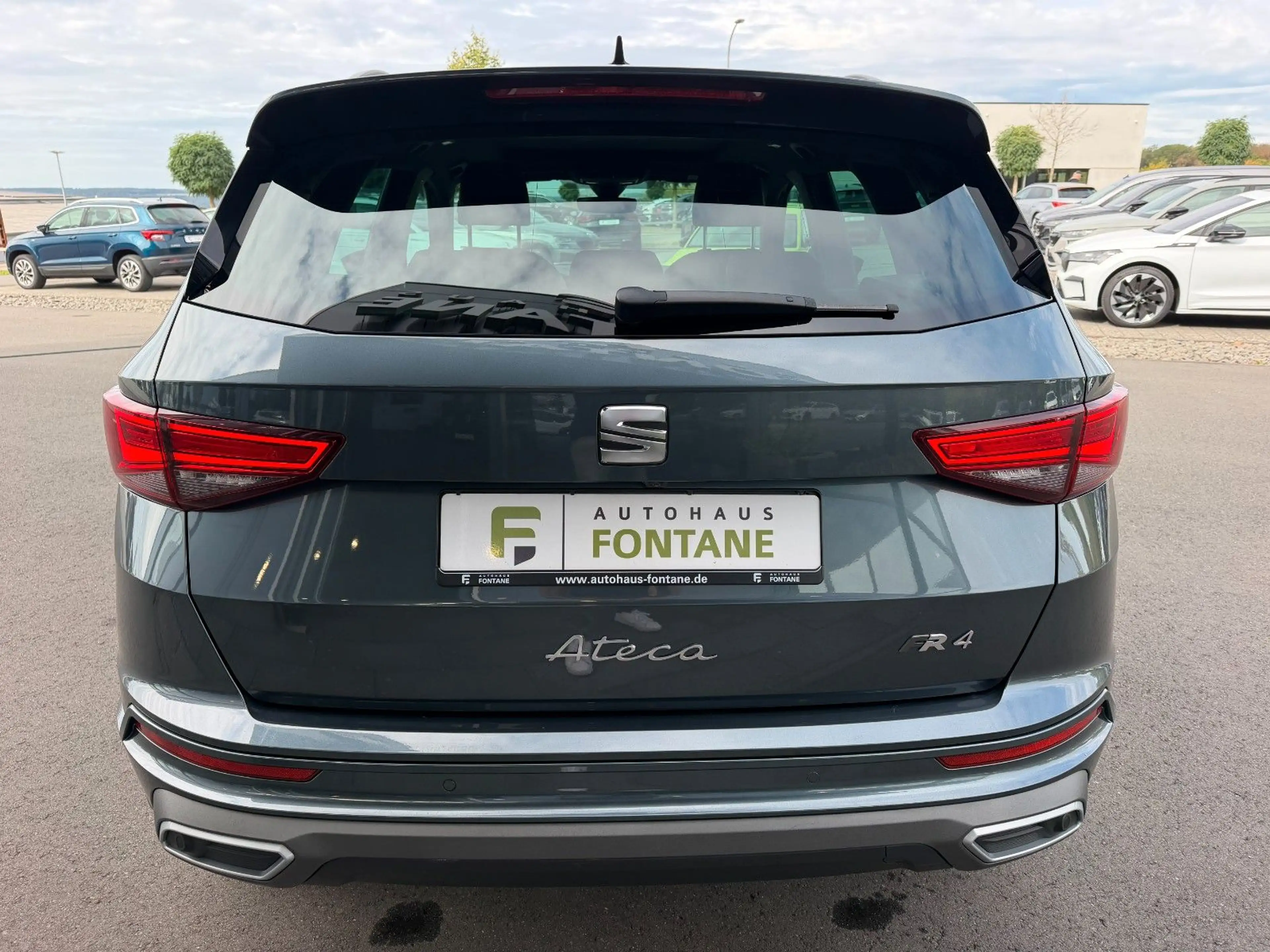 SEAT Ateca FR 4Drive Pano 19" Keyless AHK VC Lane — photo 7