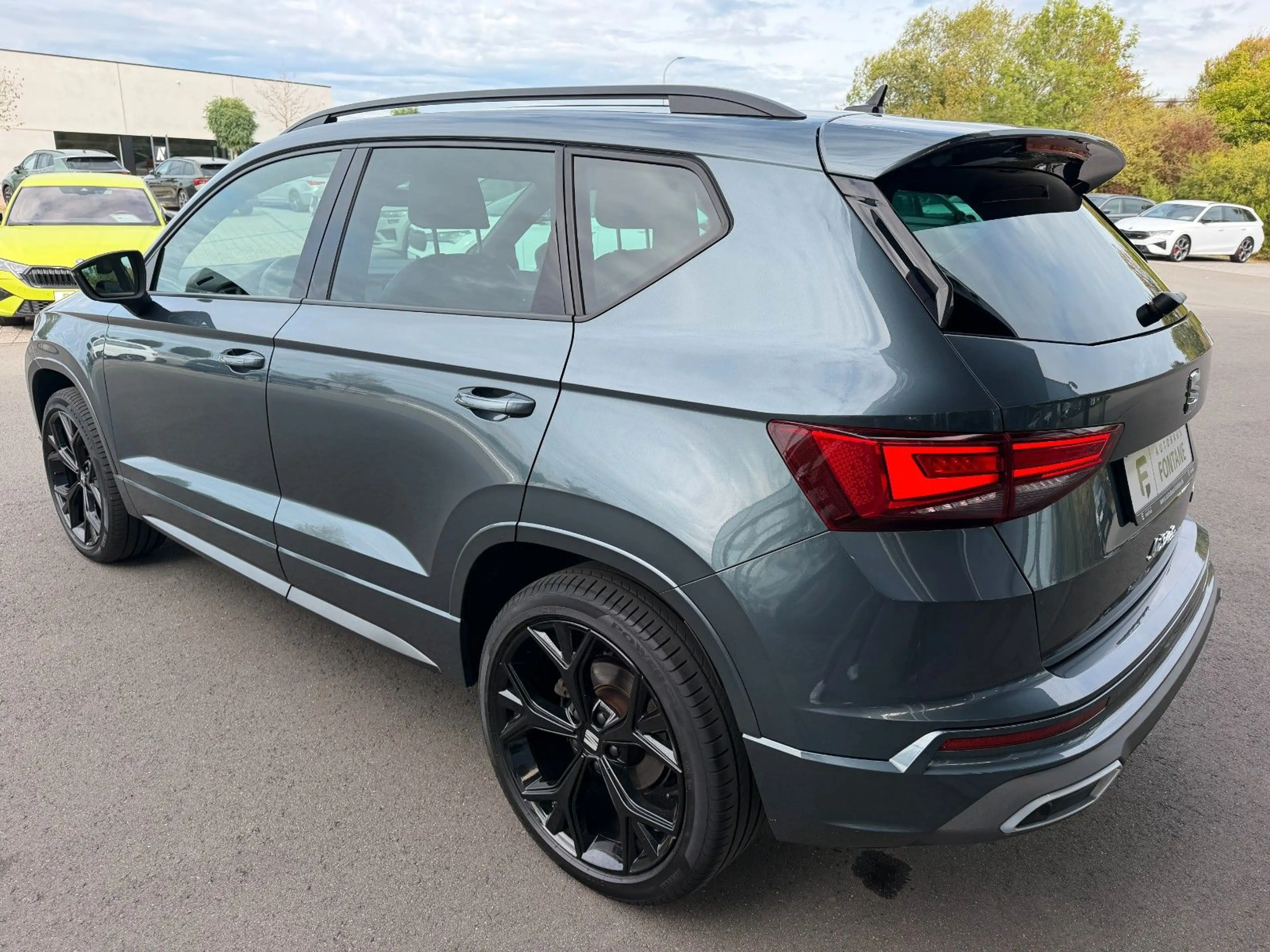 SEAT Ateca FR 4Drive Pano 19" Keyless AHK VC Lane — photo 8