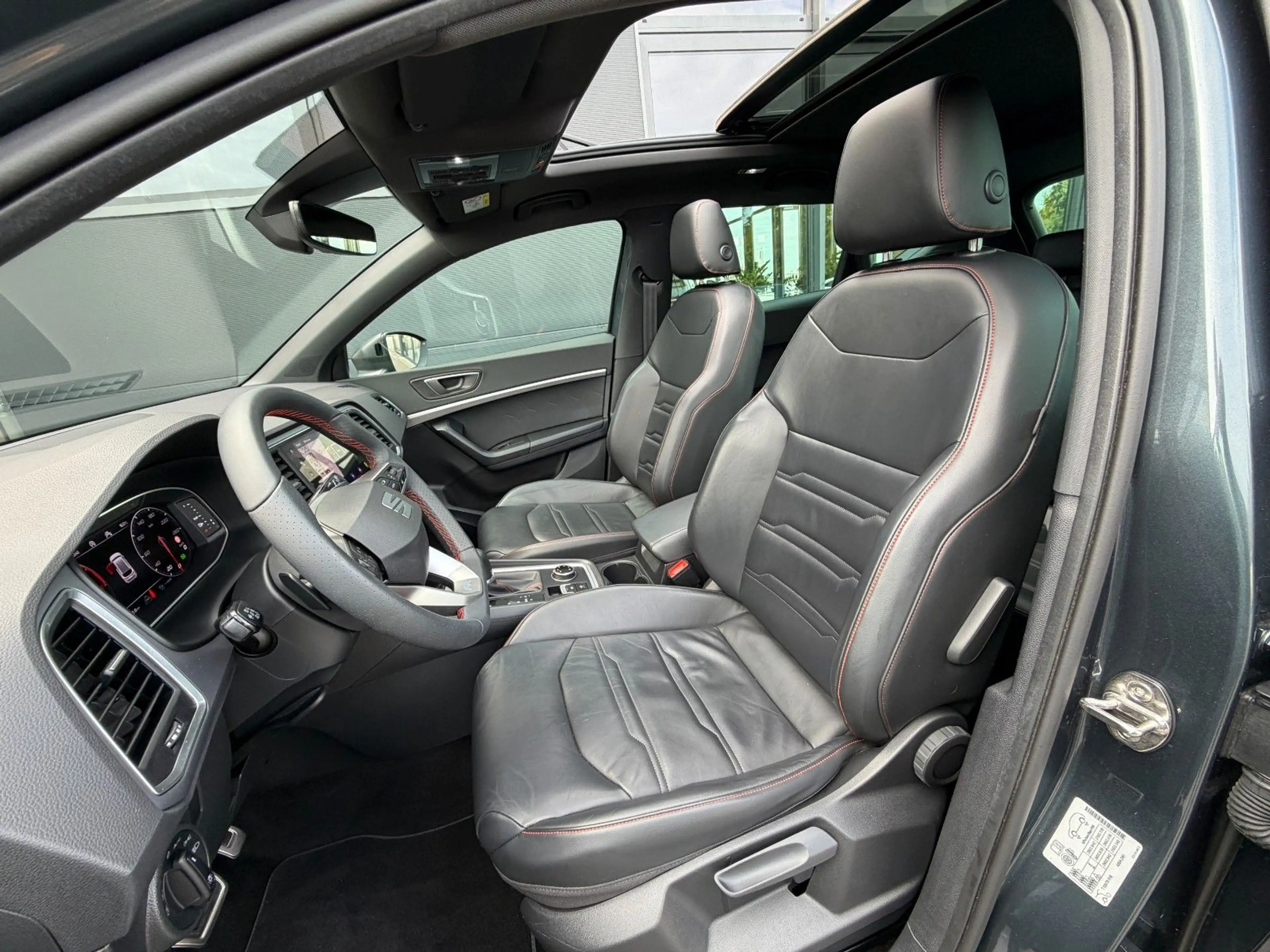 SEAT Ateca FR 4Drive Pano 19" Keyless AHK VC Lane — photo 11