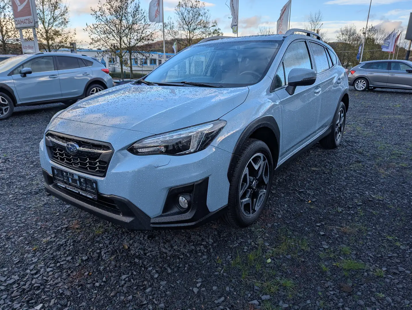 Subaru XV 2.0i Exclusive+ Leder, AHK, Navi, LED, Schiebedach Grau - 1