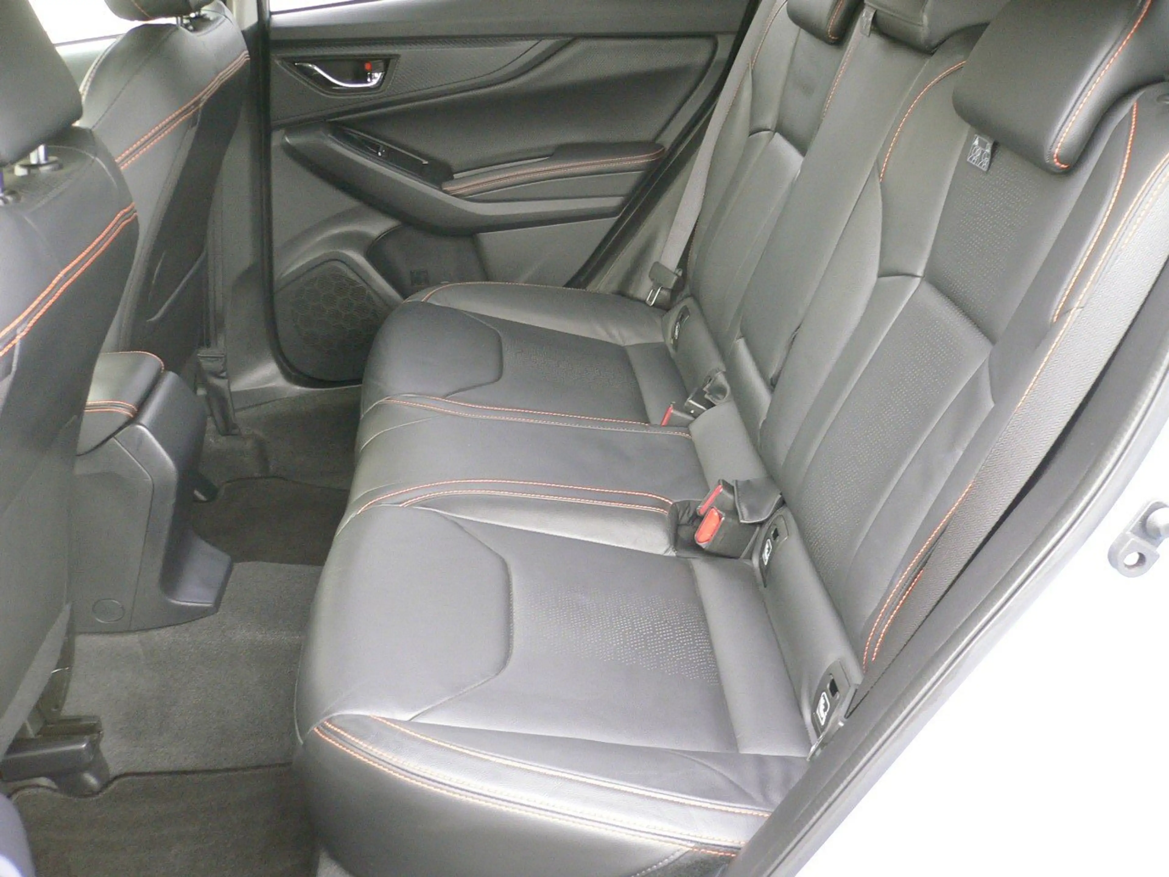 Subaru XV 2.0i Exclusive+ Lineartronic + Anhängerkupplung — photo 12