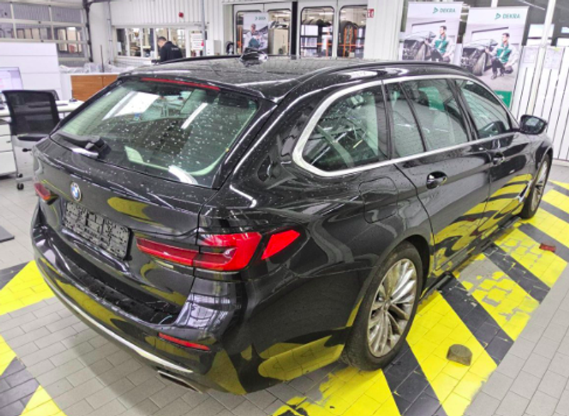 BMW 530 d Touring Aut. Luxury Line AHK/CAM/ACC/HUD — photo 4