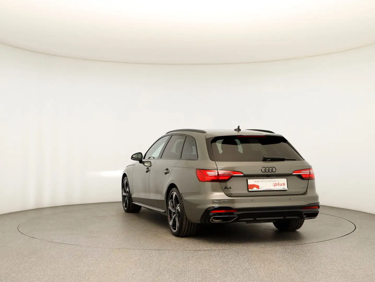 Audi A4 40 TFSI quattro S line Gris - 2
