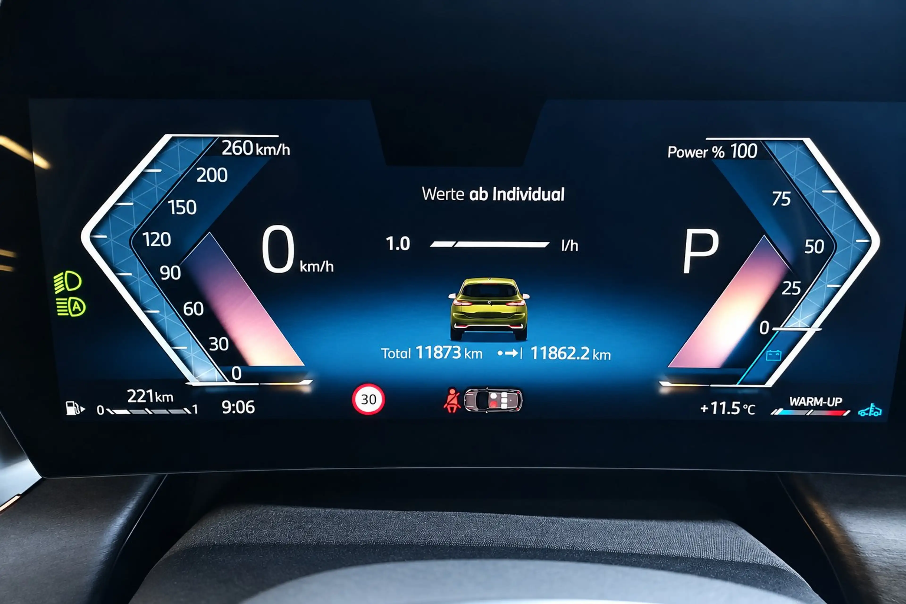 BMW 220 d Active Tourer Luxury Line MASSAGE/AHK/HUD — photo 8