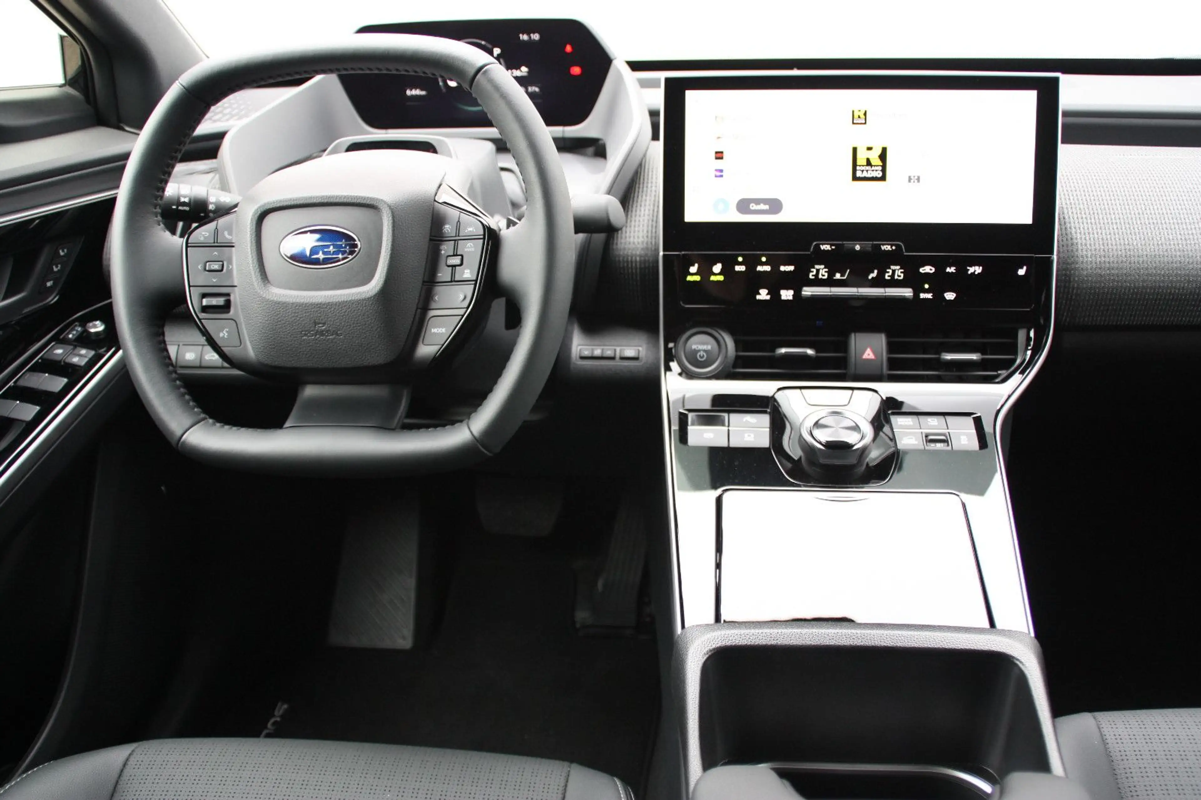 Subaru Solterra Platinum plus AWD Wärmepumpe / 3ph — photo 8