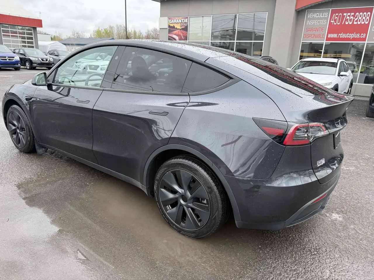 Tesla Model Y fotografie Tesla Model Y