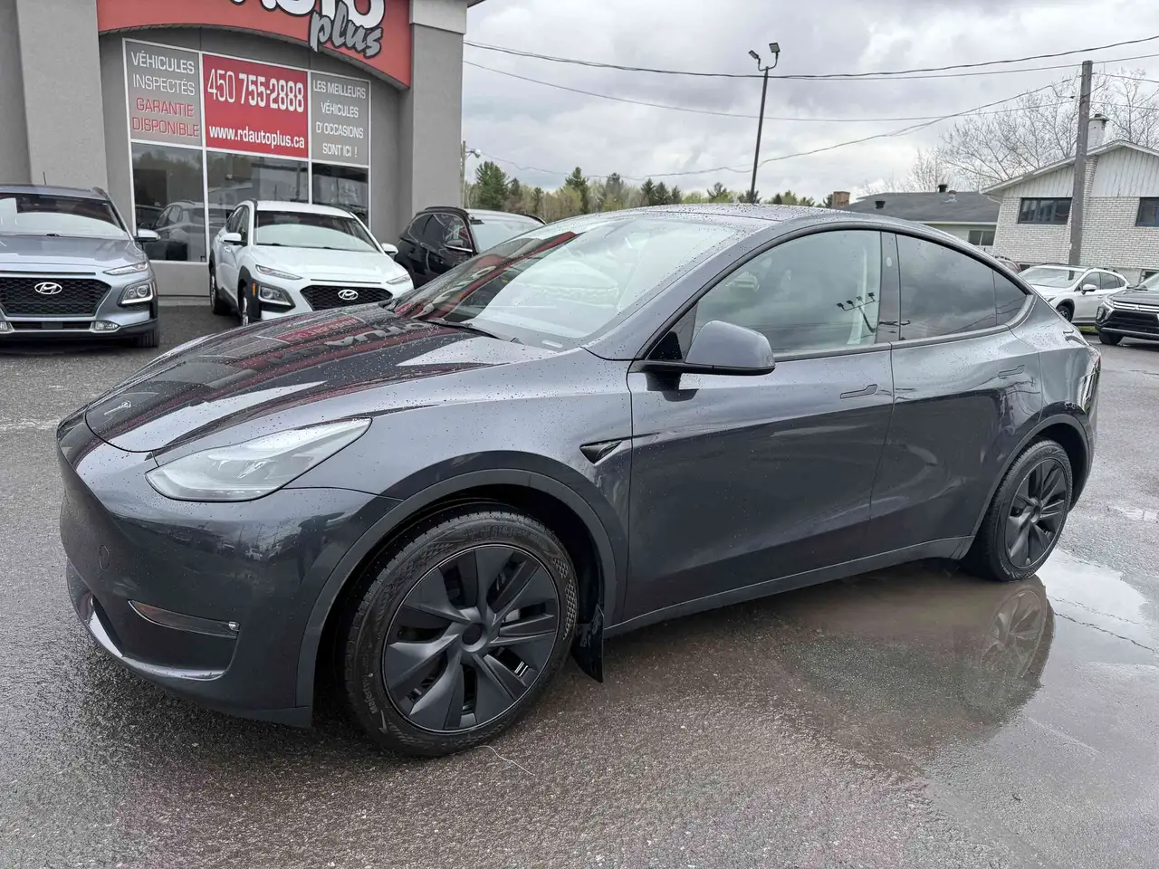 Tesla Model Y fotografie Tesla Model Y