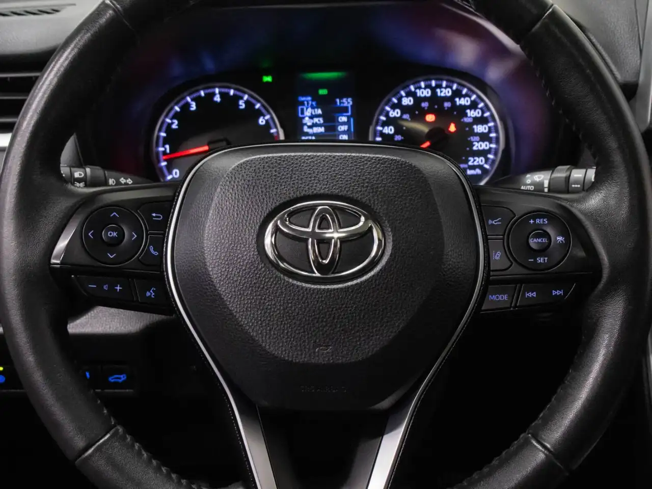 Toyota RAV 4 снимка Toyota RAV 4