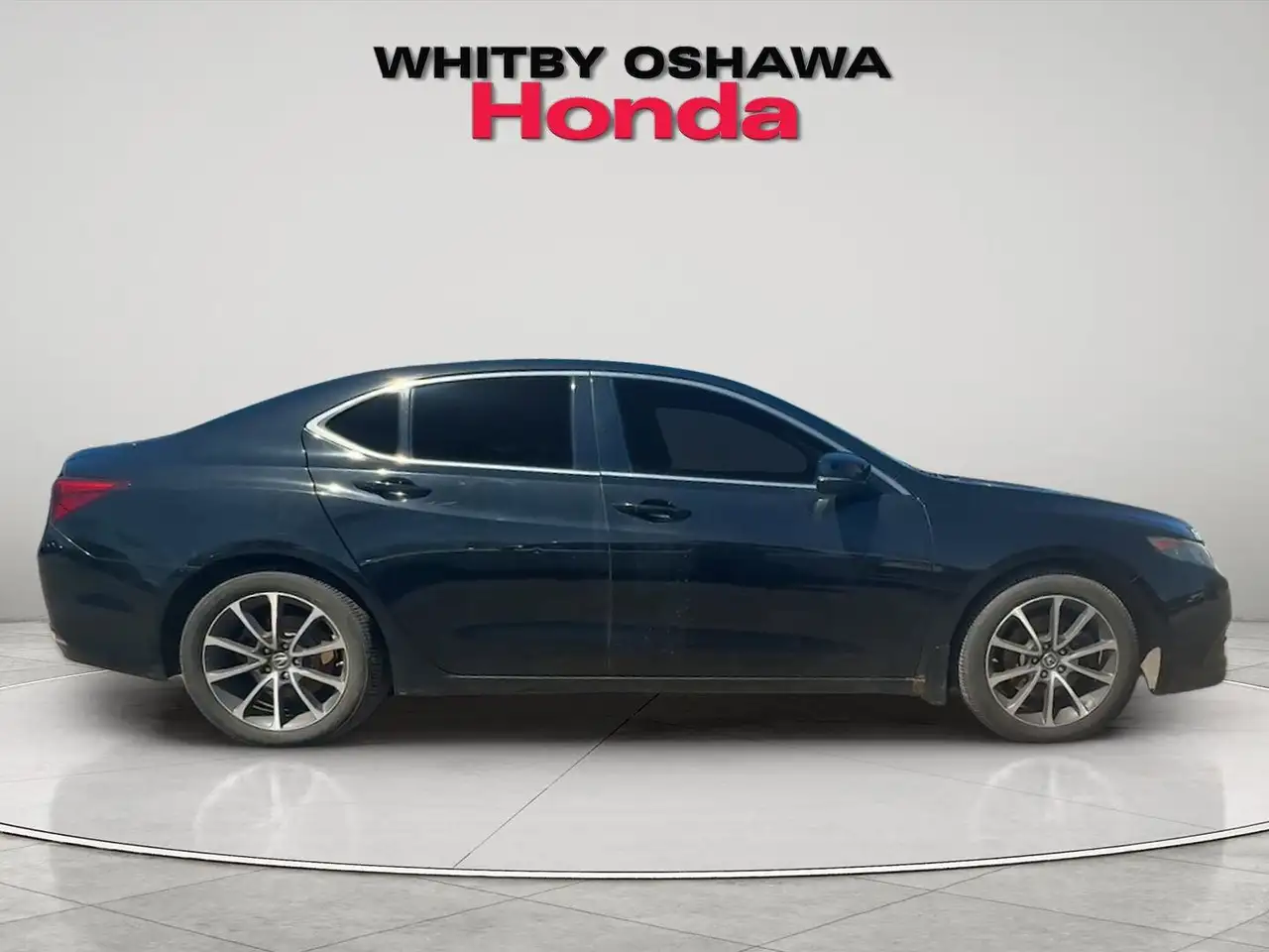 Acura TLX снимка Acura TLX