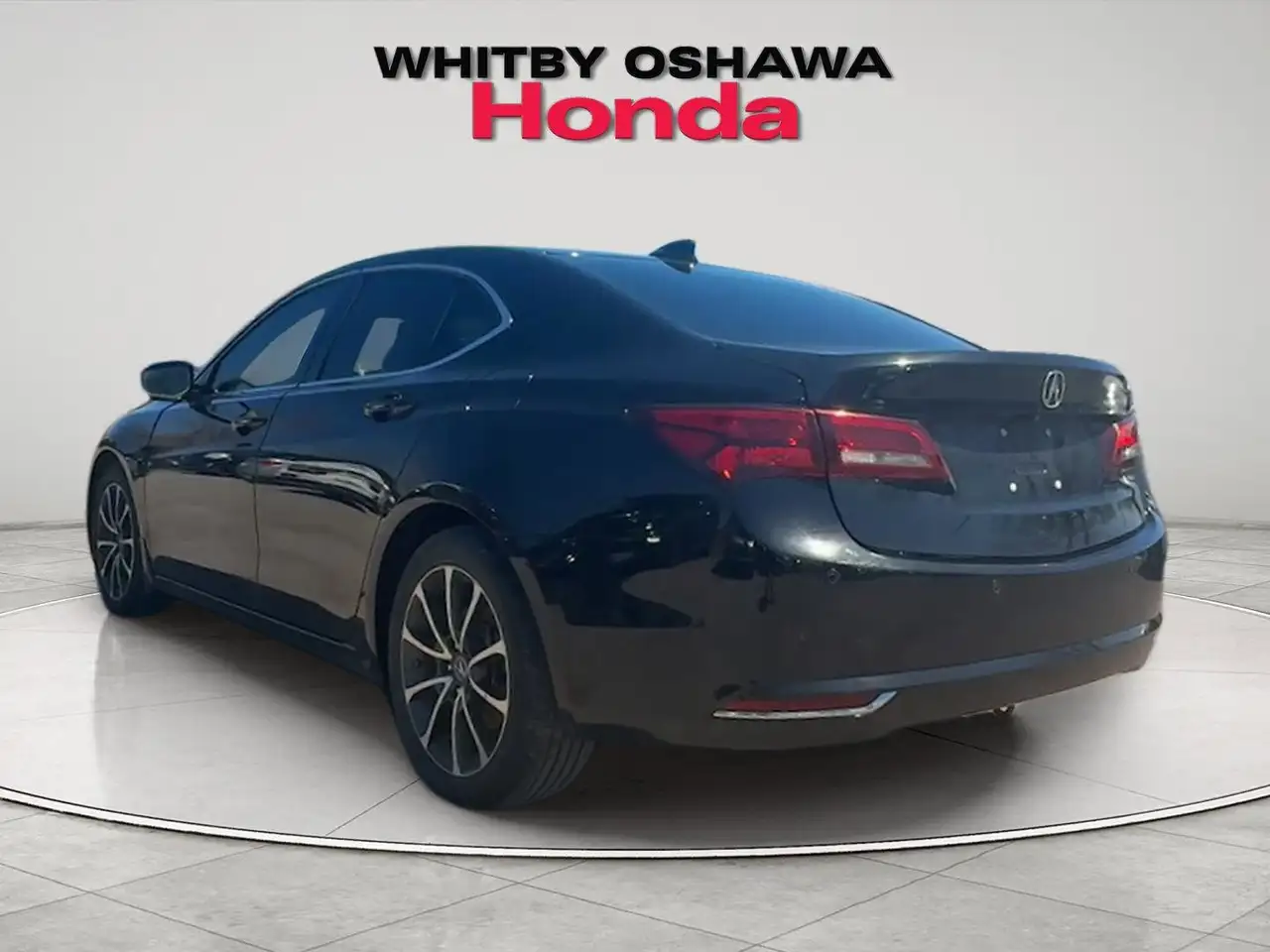 Acura TLX снимка Acura TLX