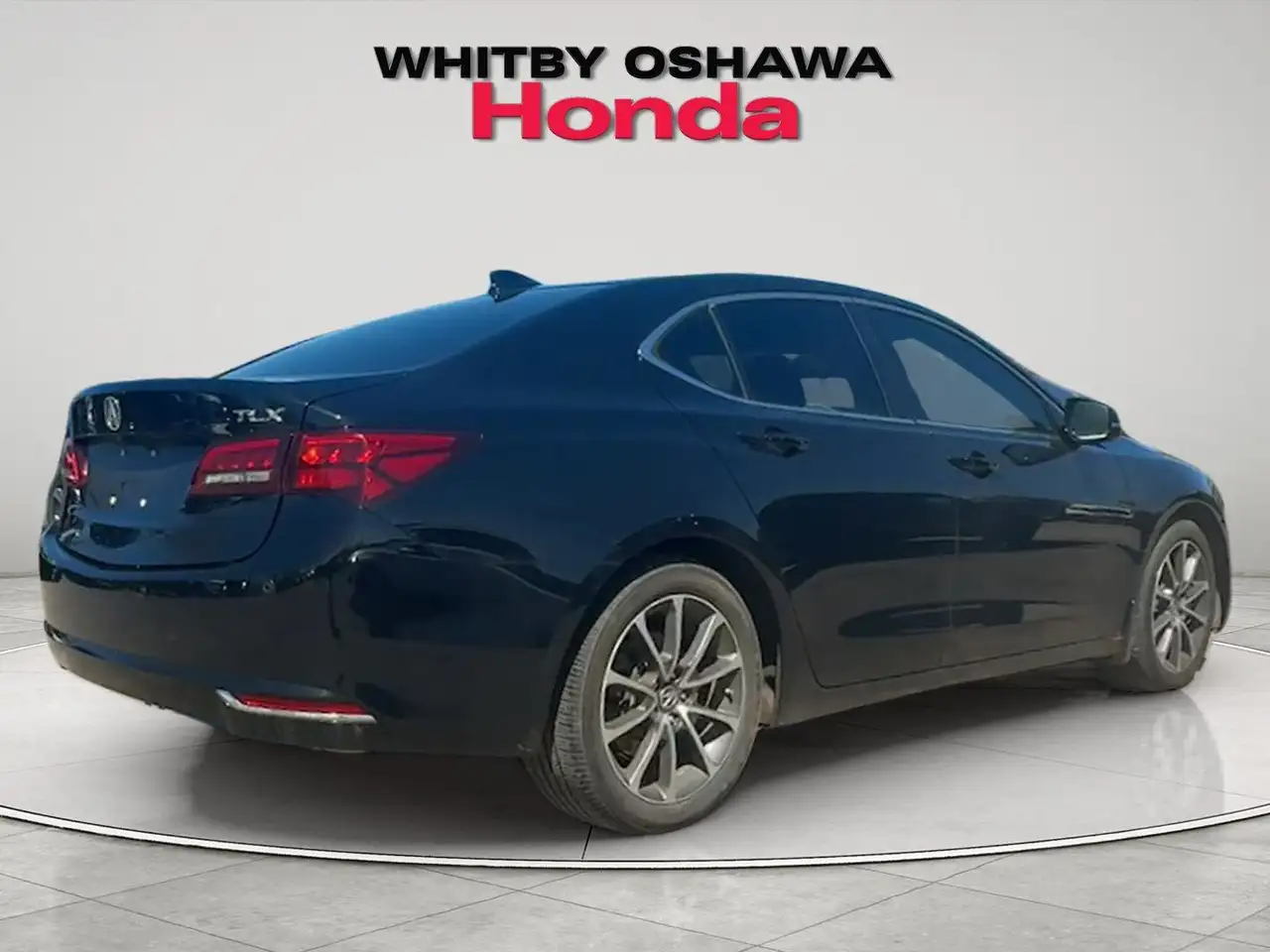 Acura TLX снимка Acura TLX