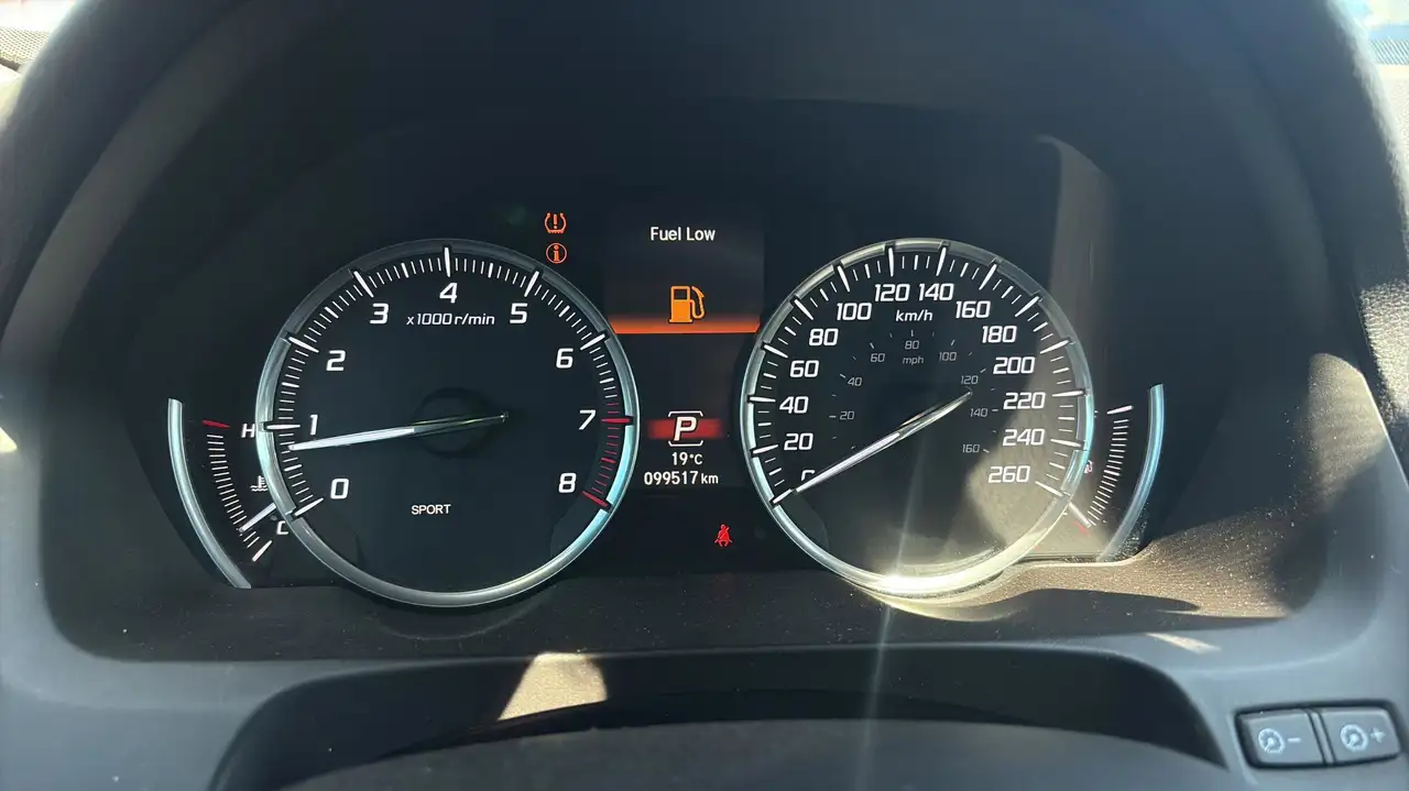Acura TLX снимка Acura TLX
