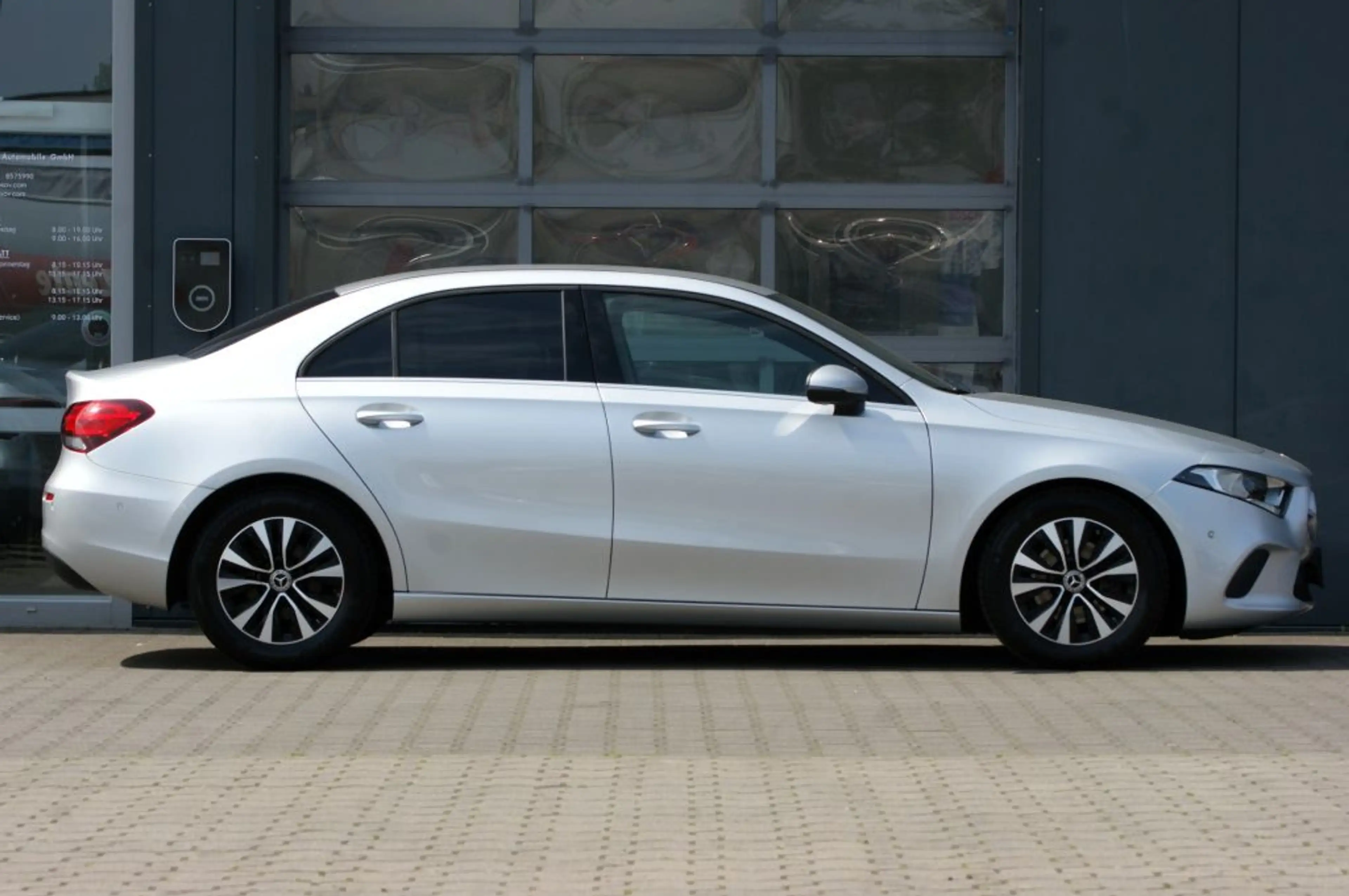 Mercedes-Benz A 180 d 7G-DCT Style — photo 6