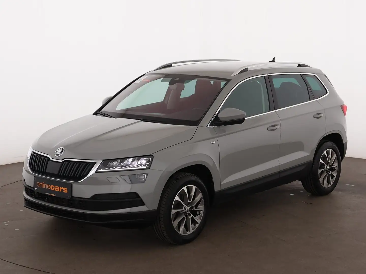 Skoda Karoq 2.0 TDI 4x4 Clever Aut LED AHK RADAR NAVI Grau - 2