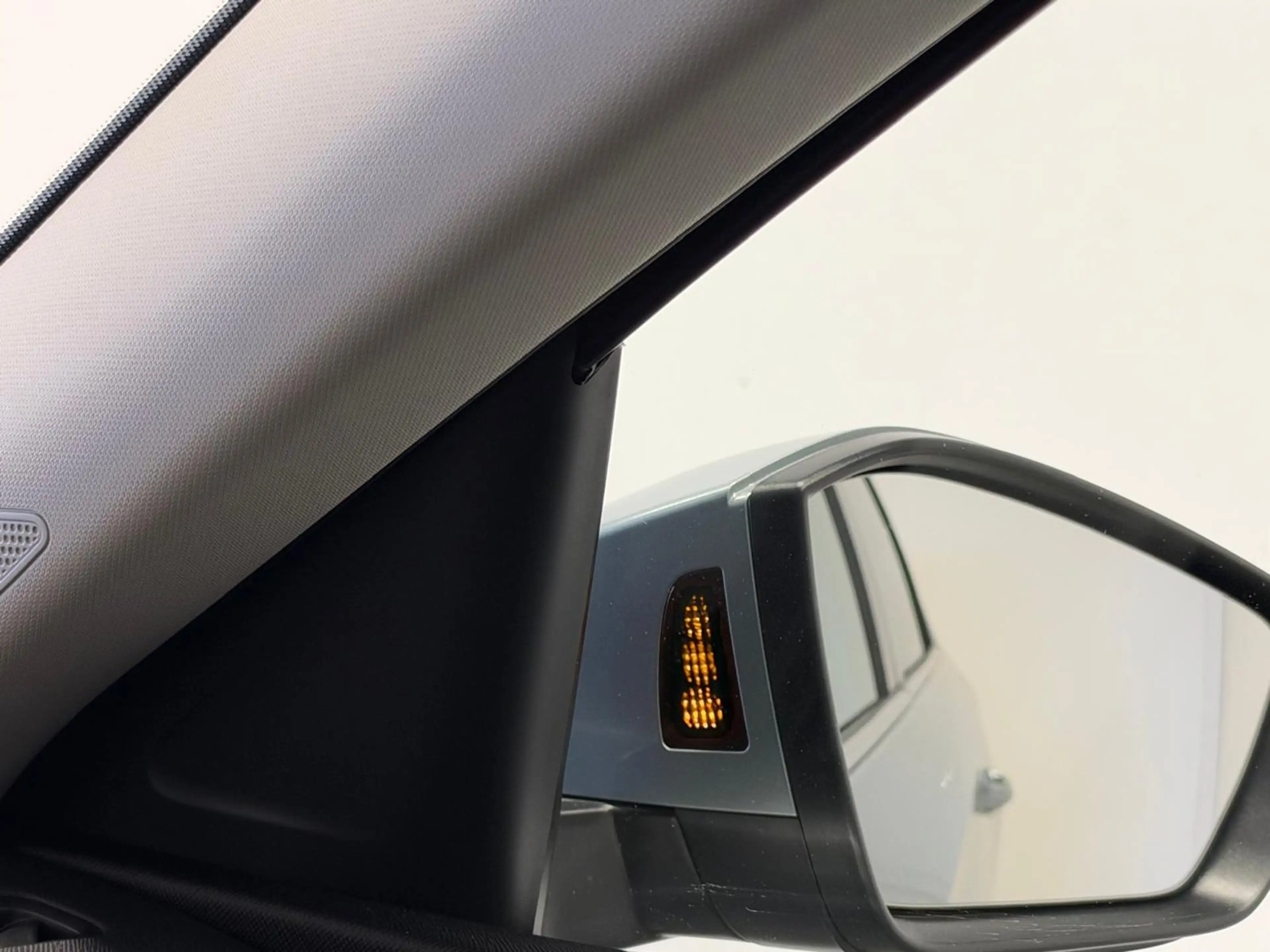 Skoda Kamiq Selection TSI DSG — photo 11