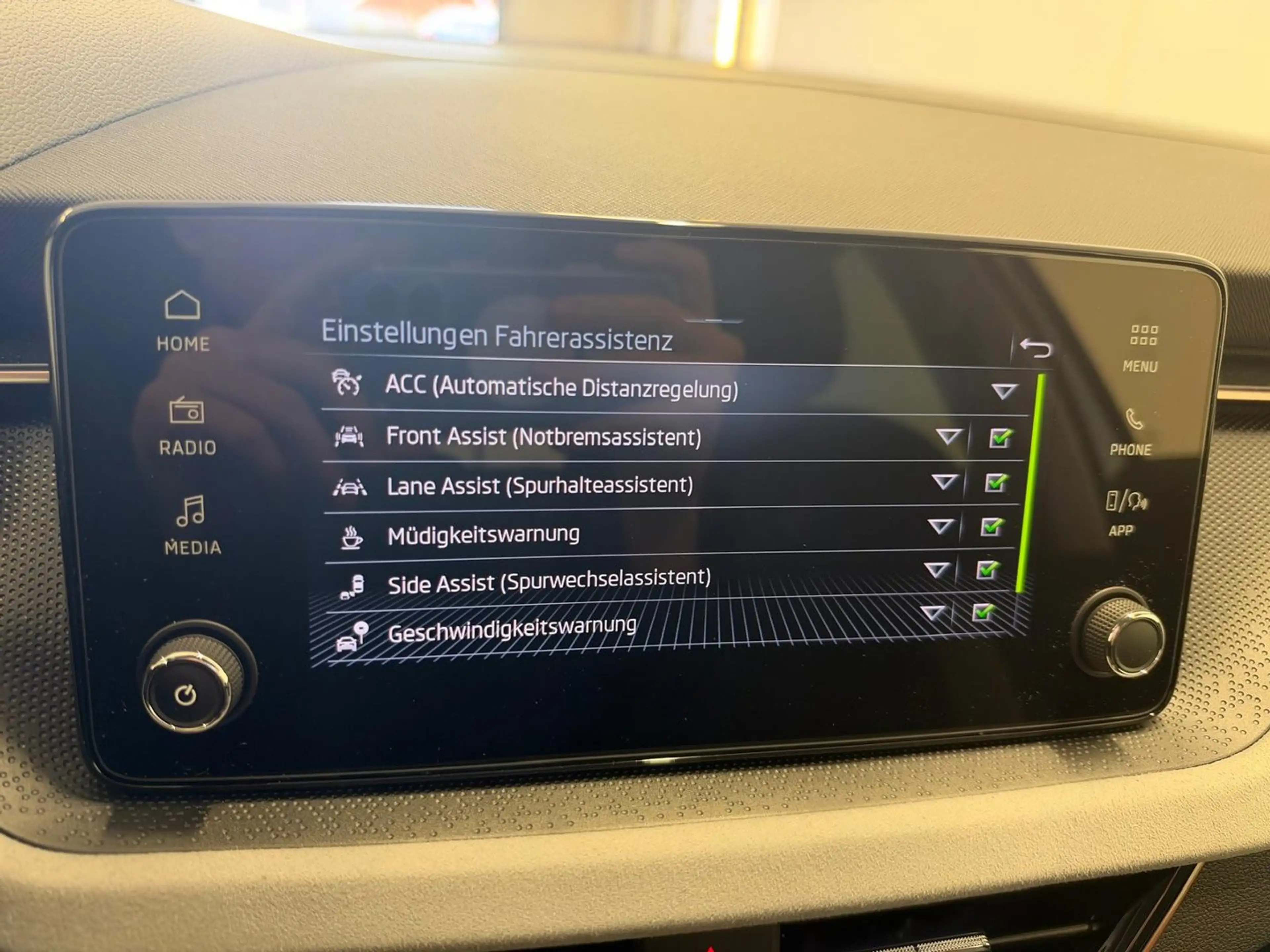 Skoda Kamiq Selection TSI DSG — photo 15