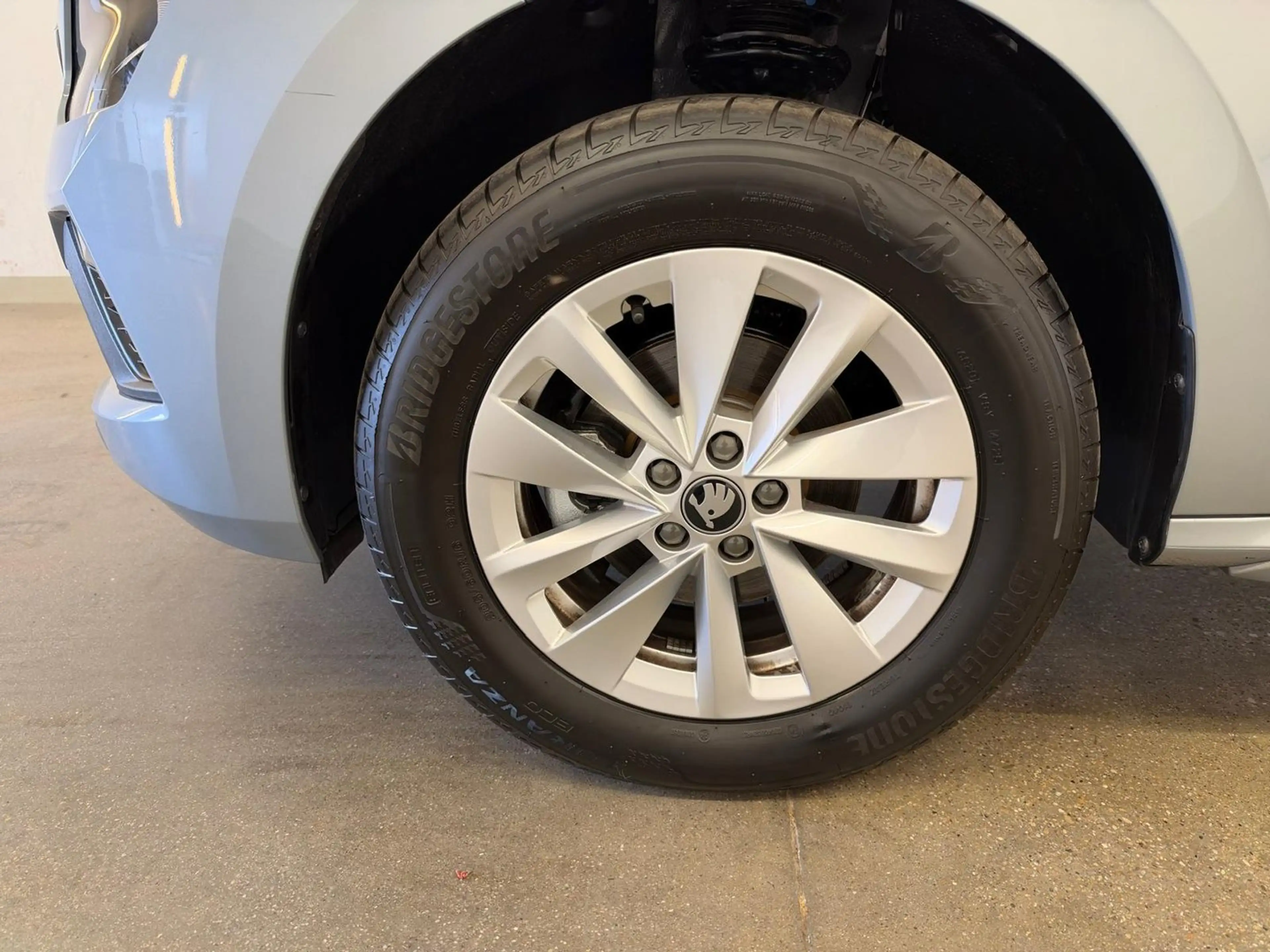 Skoda Kamiq Selection TSI DSG — photo 5