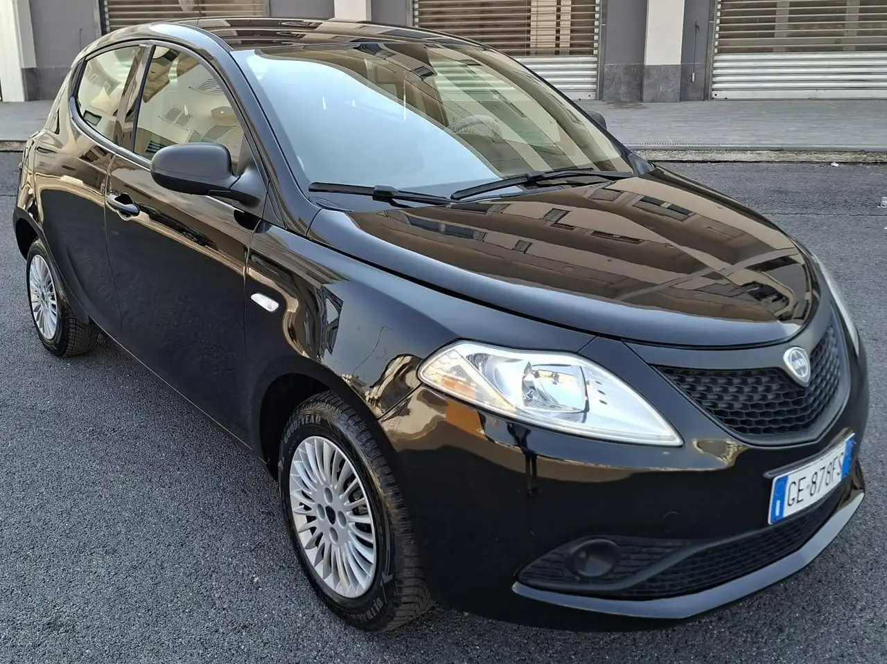 Lancia Ypsilon 2021 — фото 6