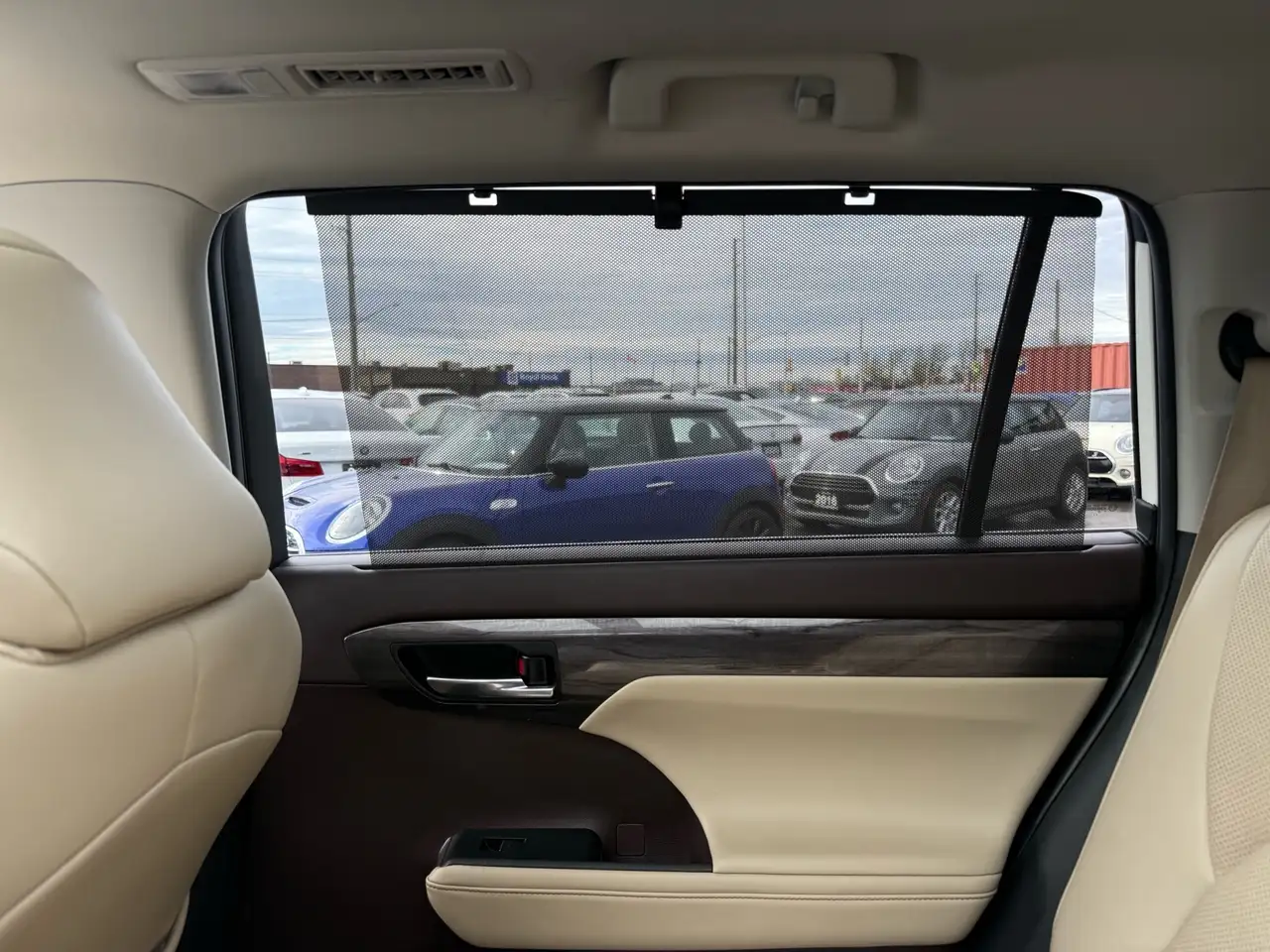 Toyota Highlander снимка Toyota Highlander