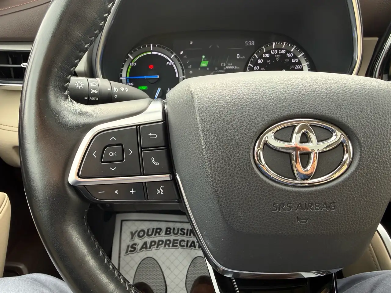 Toyota Highlander снимка Toyota Highlander