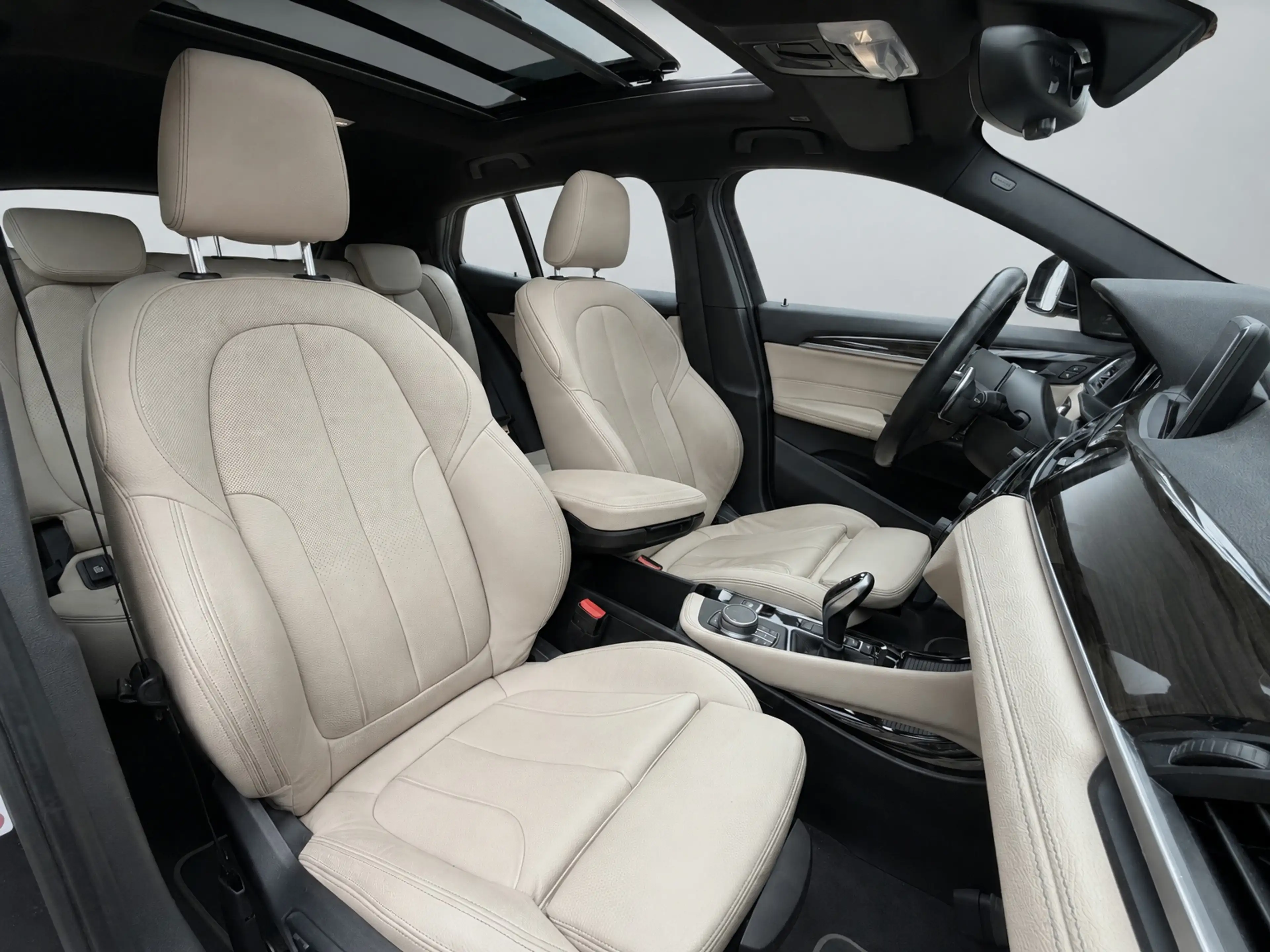 BMW X2 SDrive20i automaat, M SPORT, panoramadak, harman c — photo 4