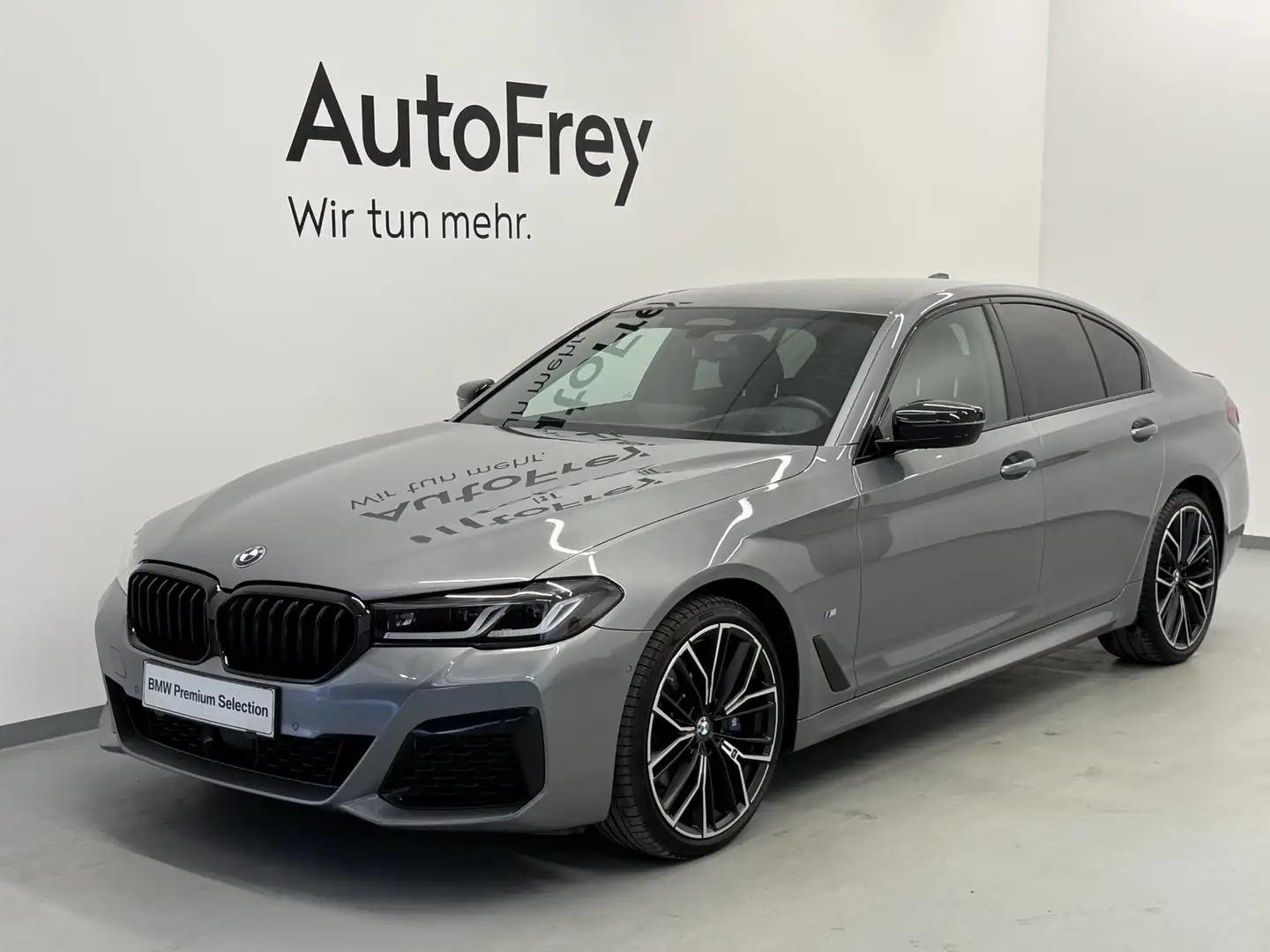 BMW 520 d xDrive Grau - 1