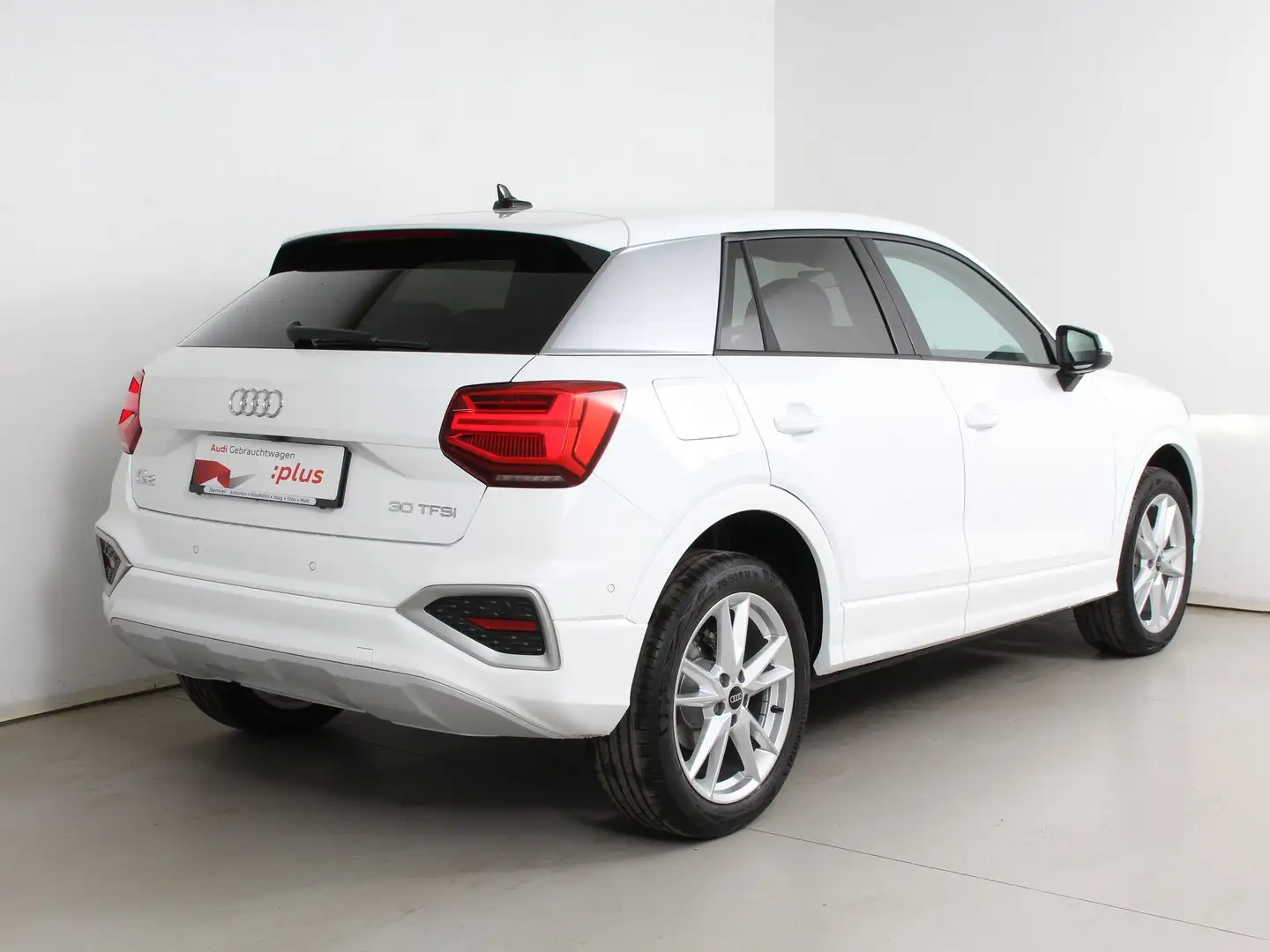 Audi Q2 30 TFSI admired Weiß - 2