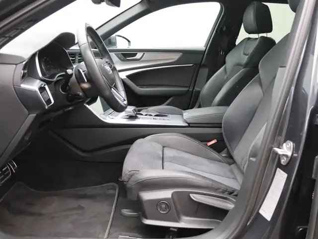 Audi A6 view 10