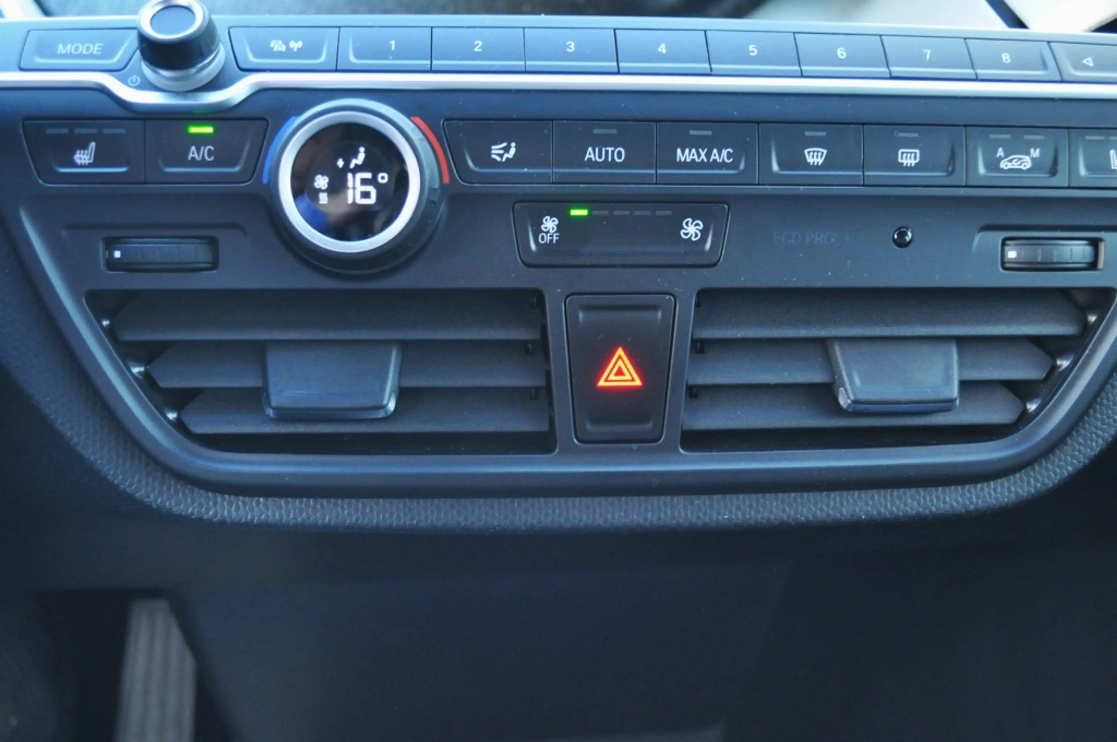 BMW i3 i Bns Ed. 120Ah 42kWh pdc+cam stoelv — photo 13