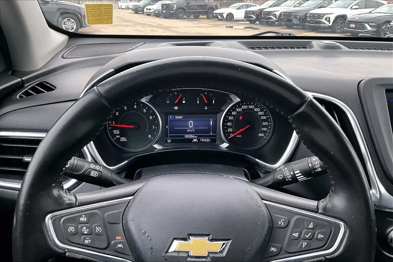 Chevrolet Equinox снимка Chevrolet Equinox