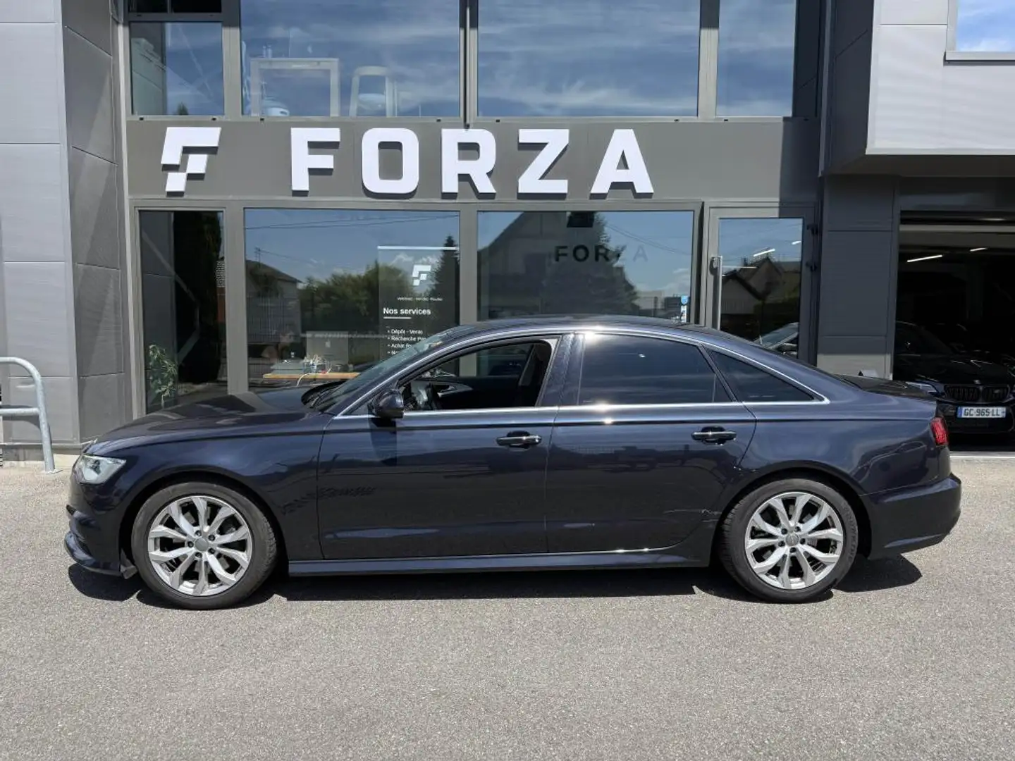 Audi A6 QUATTRO 3.0 V6 TDI - 218 - BV S-tronic  2011 BERLINE S-Line 299/MOIS + GARANTIE 6 ANS Bleu - 2