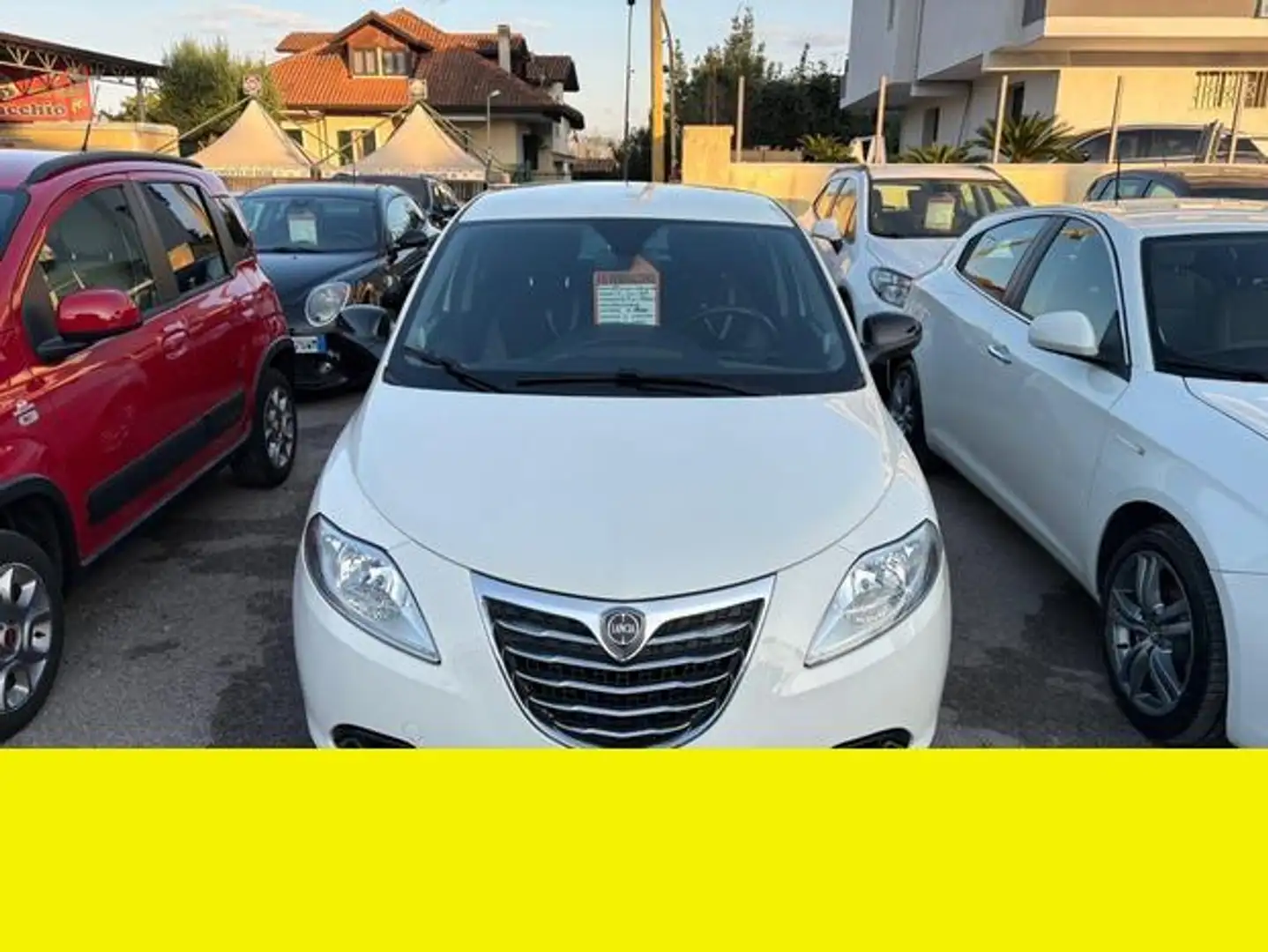 Lancia Ypsilon - 2