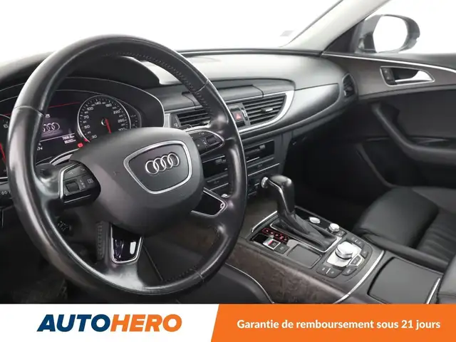 Audi A6 view 11