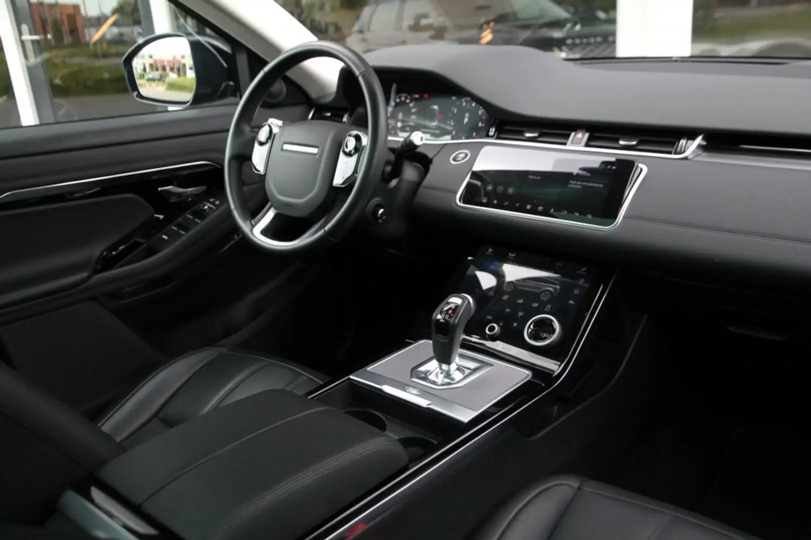 Land Rover Range Rover Evoque P250 AWD SE - Pano Zwart - 2