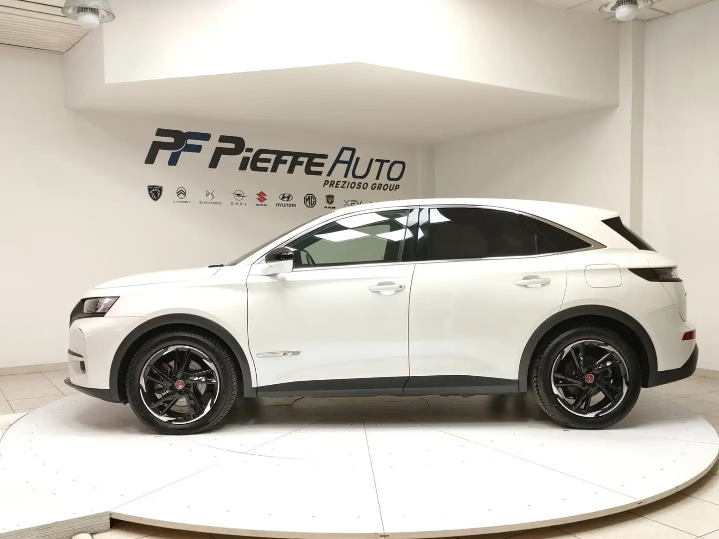 DS Automobiles DS 7 Crossback 7 - DS 7 Crossback E-Tense Performance Line Bianco - 2