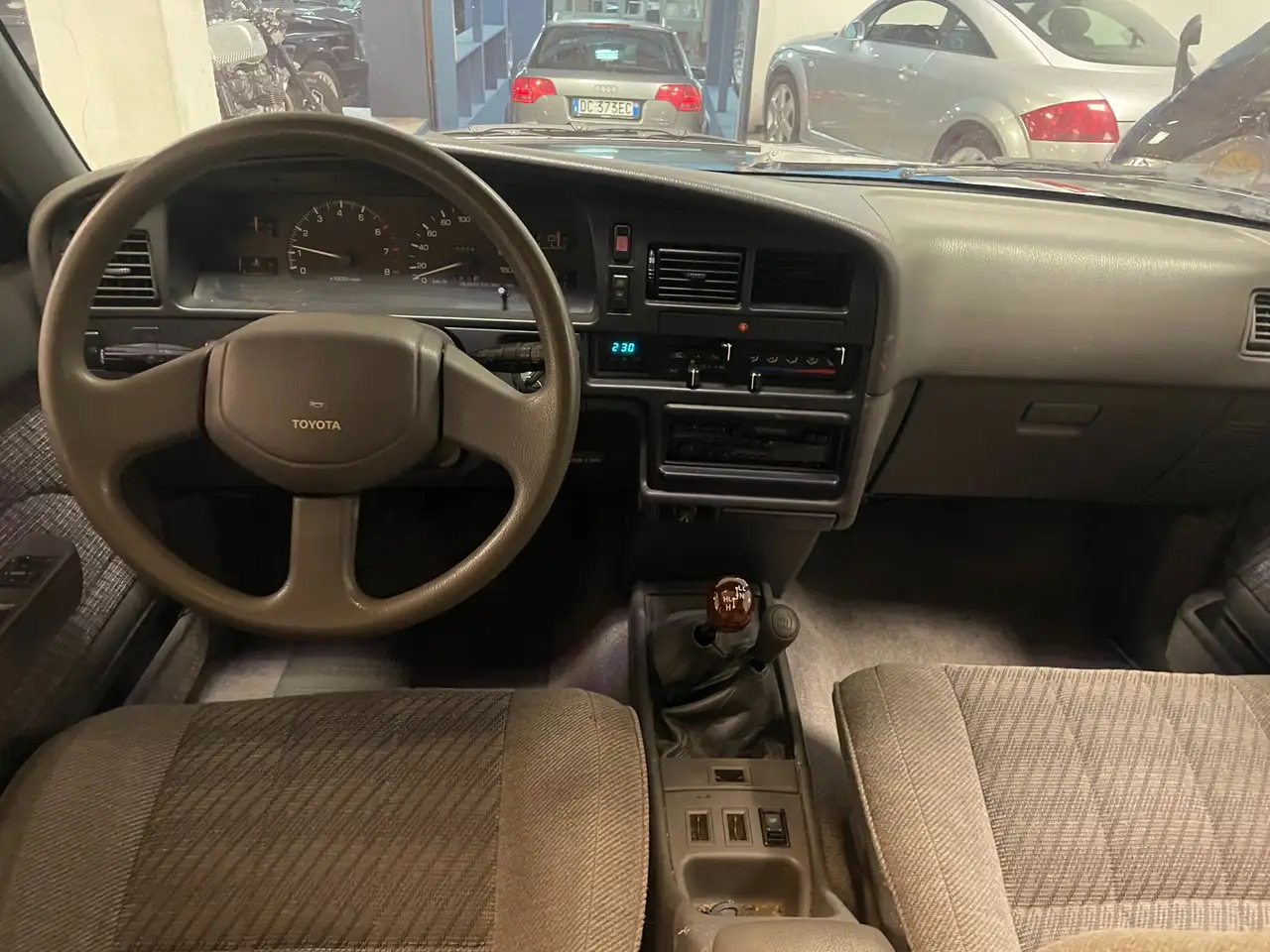 Toyota 4Runner 3.0 V6 BENZINA unico proprietario originale norust, foto 8
