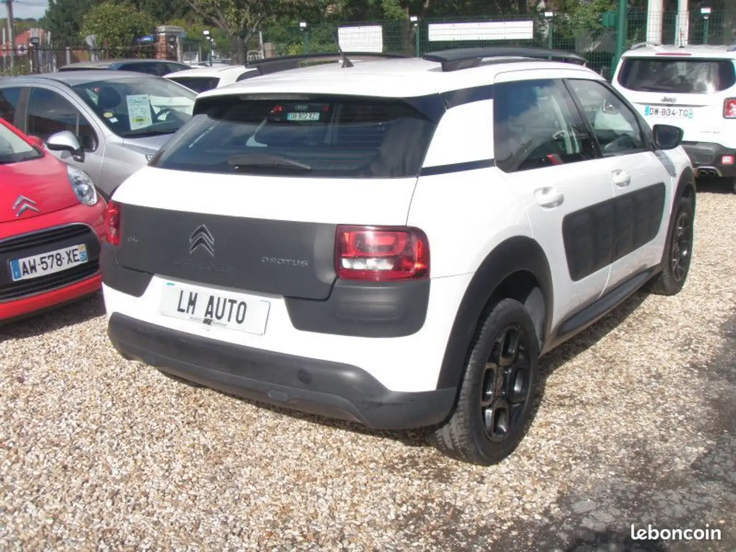 Citroen C4 Cactus 1.2 82 S&S FEEL ETG Blanc - 2