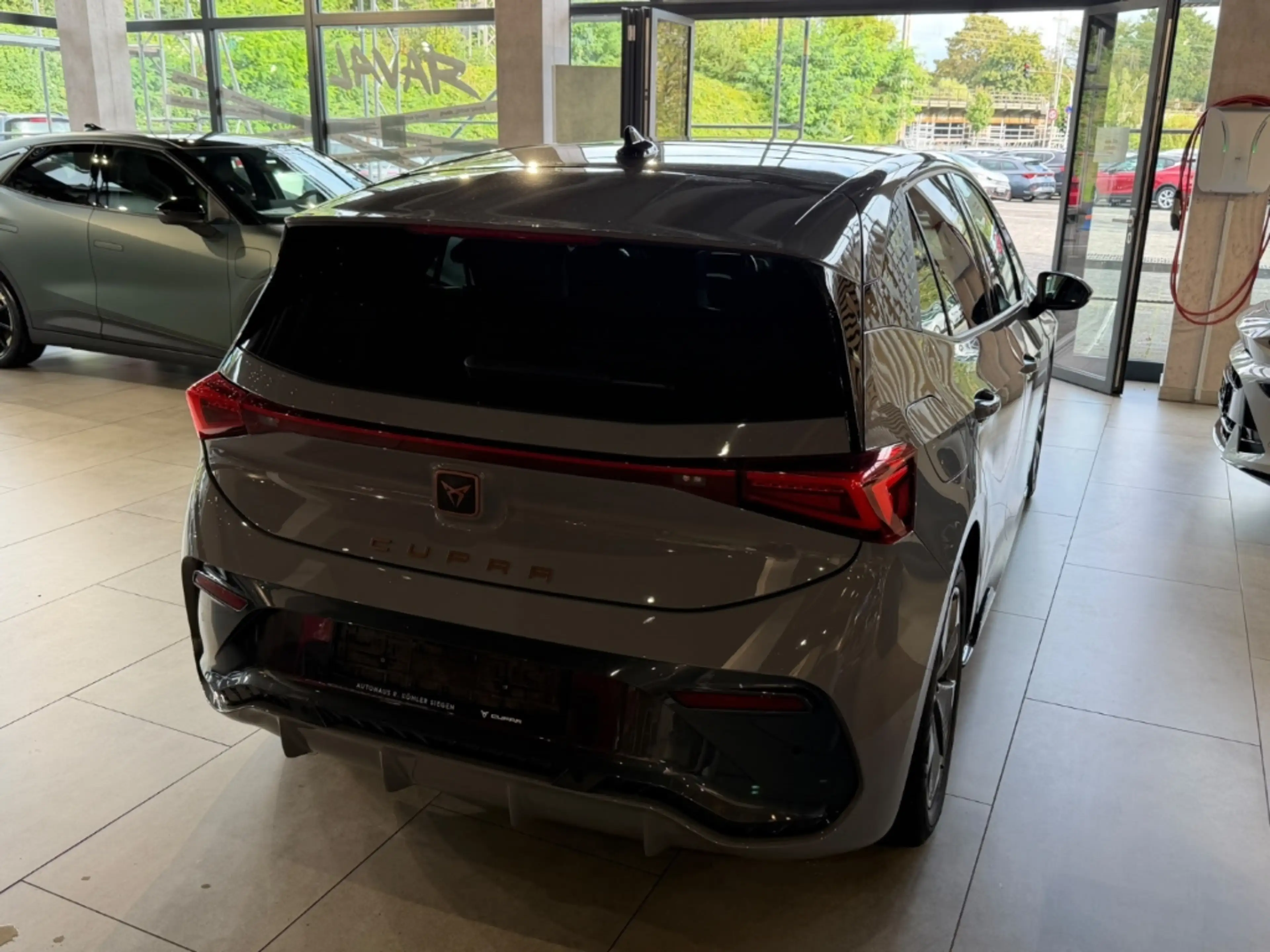 CUPRA Born Panorama Navi Digitales Cockpit LED ACC Mehrzonenk — photo 3