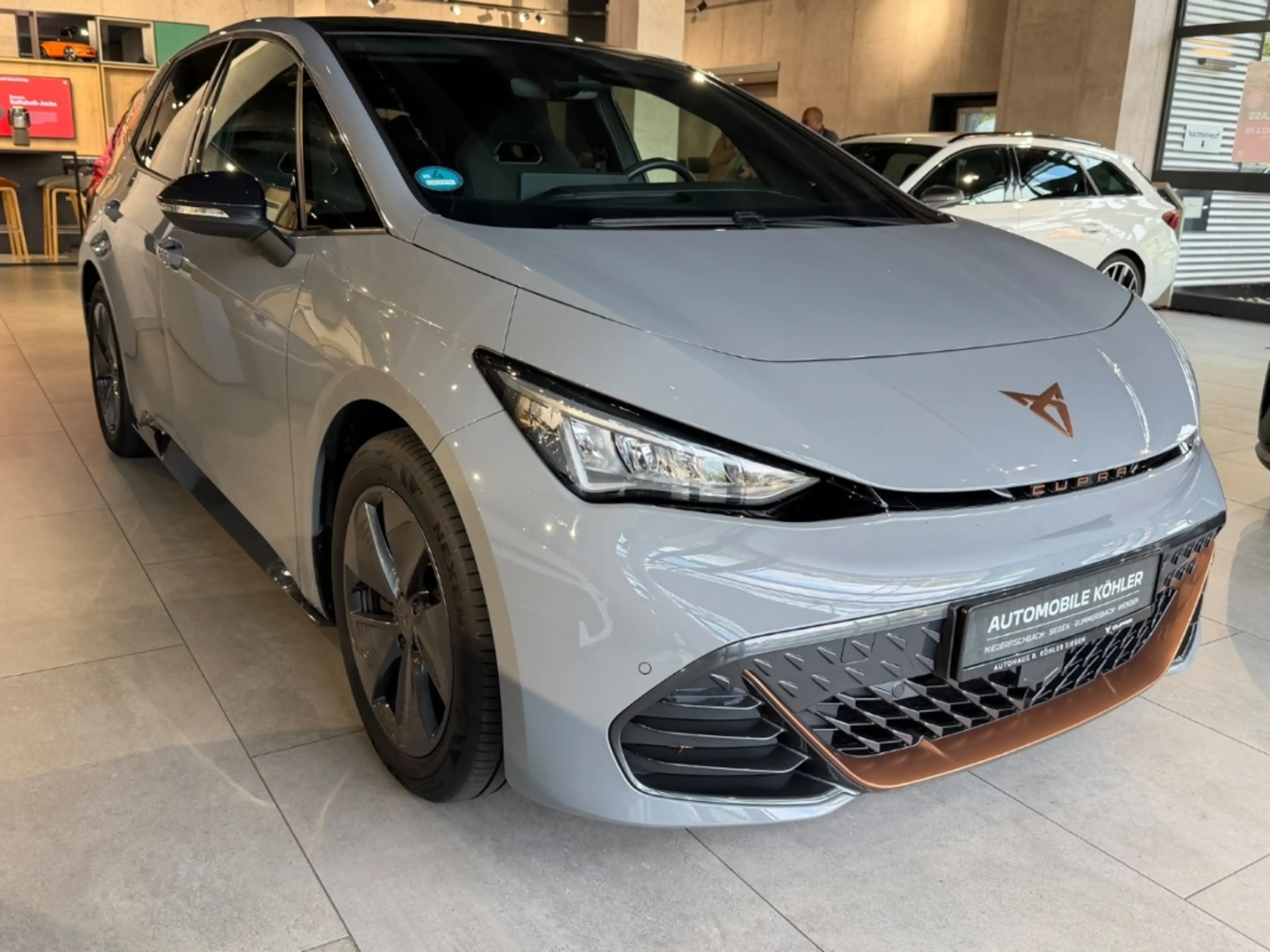 CUPRA Born Panorama Navi Digitales Cockpit LED ACC Mehrzonenk — photo 2